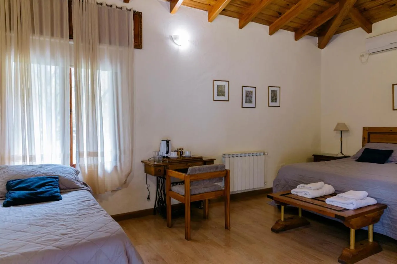 Bedroom, Bed in Lujan De Cuyo B&B