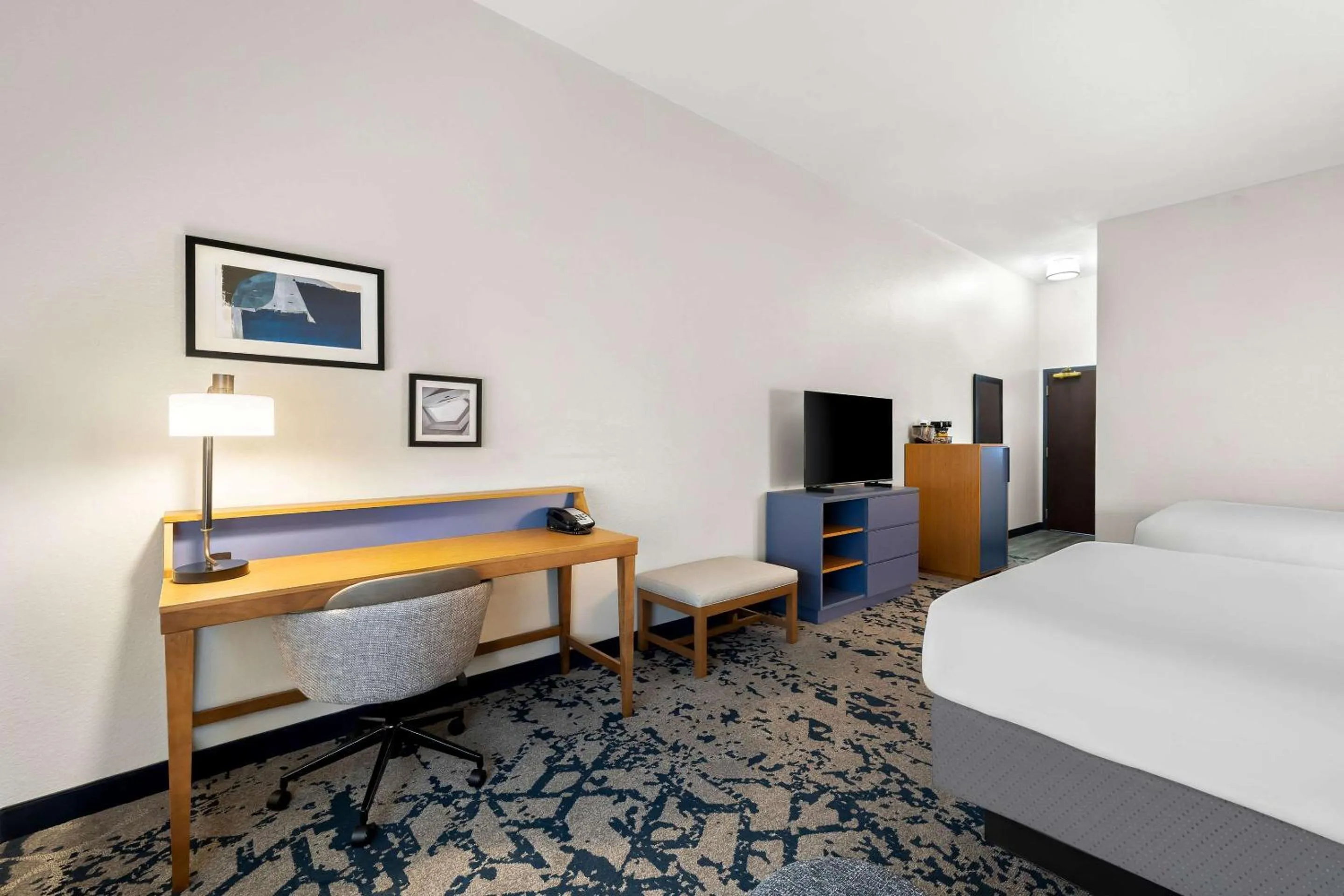Bedroom, Bed in Country Inn & Suites by Radisson, LSU - Medical Corridor