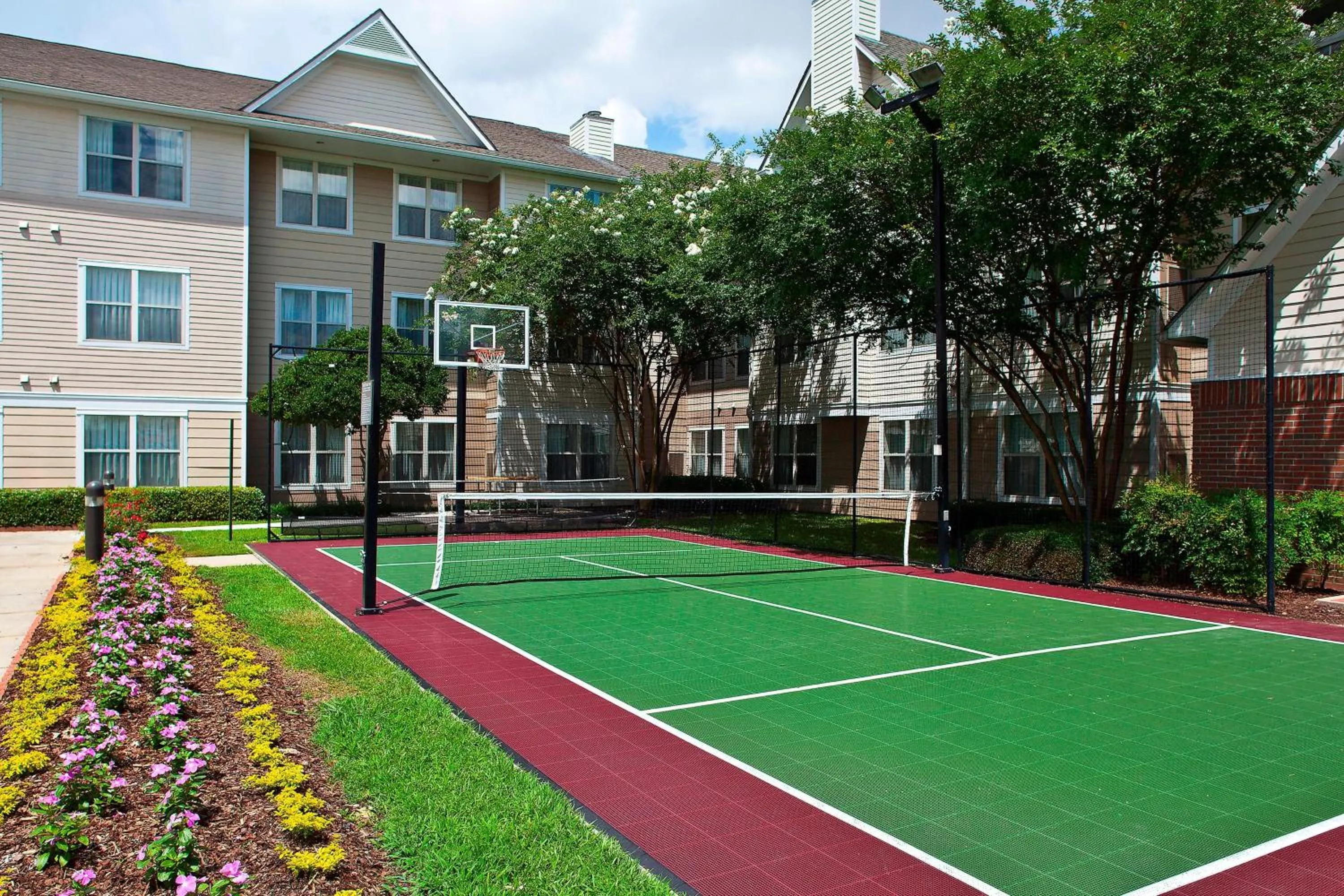 Fitness centre/facilities in Residence Inn Baton Rouge South