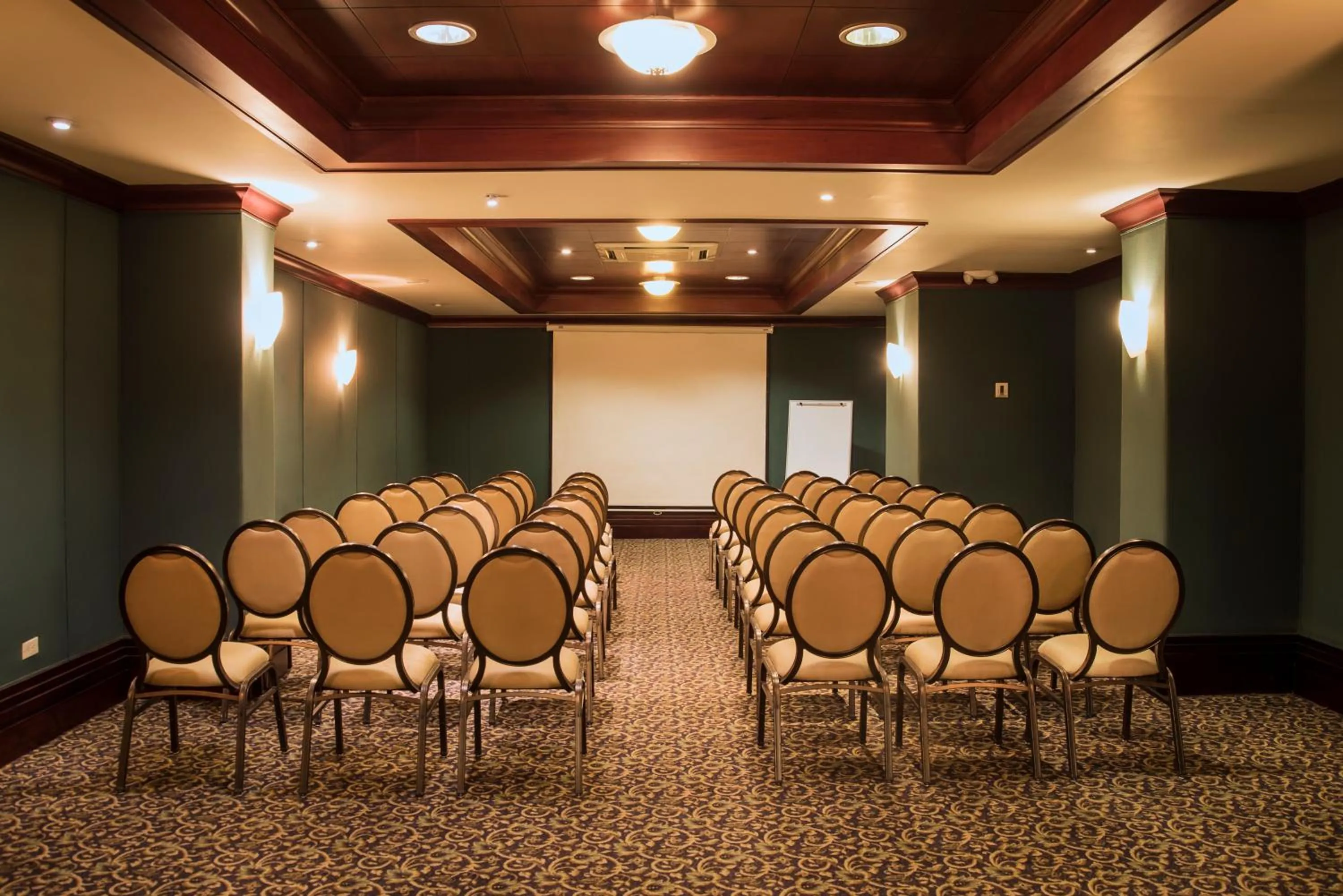 Meeting/conference room in Hotel Santa Anita - Balderrama Hotel Collection