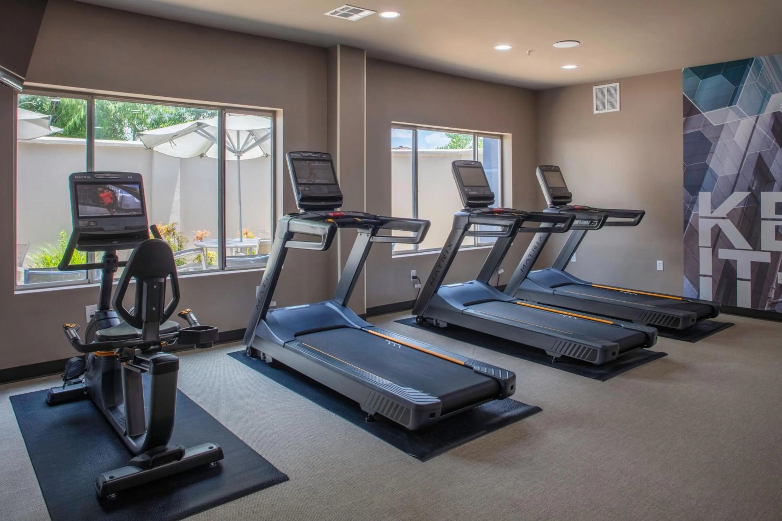 Fitness centre/facilities in SpringHill Suites by Marriott Baton Rouge South