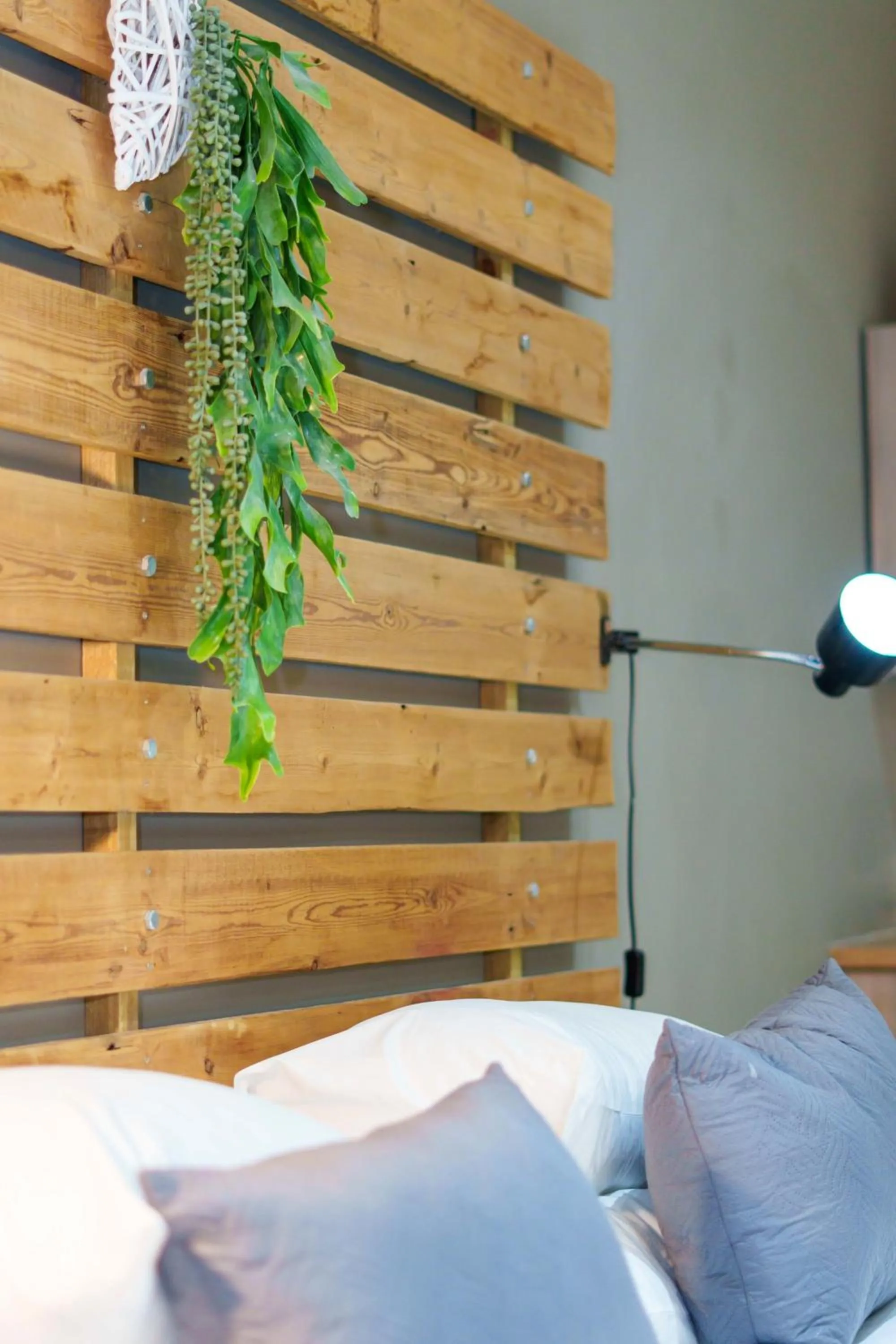 Decorative detail, Bed in De Akker Guest House Oudtshoorn