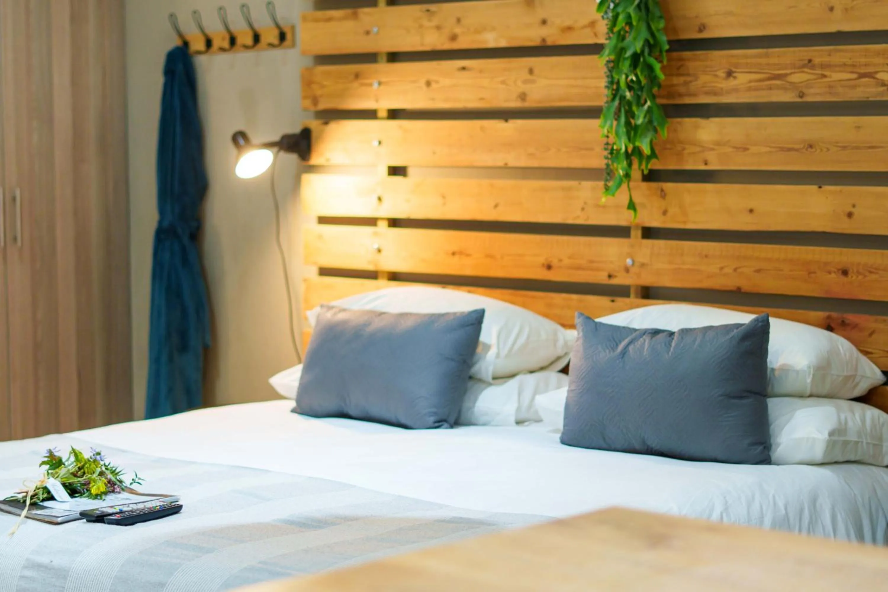 Bed in De Akker Guest House Oudtshoorn