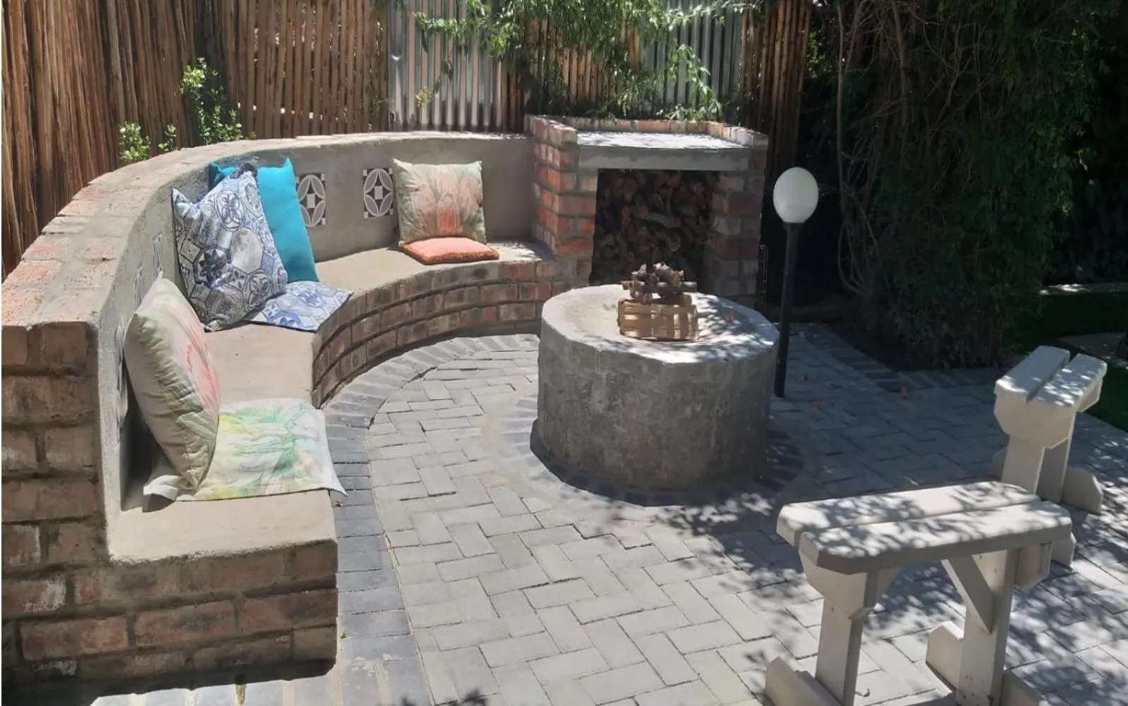 Garden in De Akker Guest House Oudtshoorn