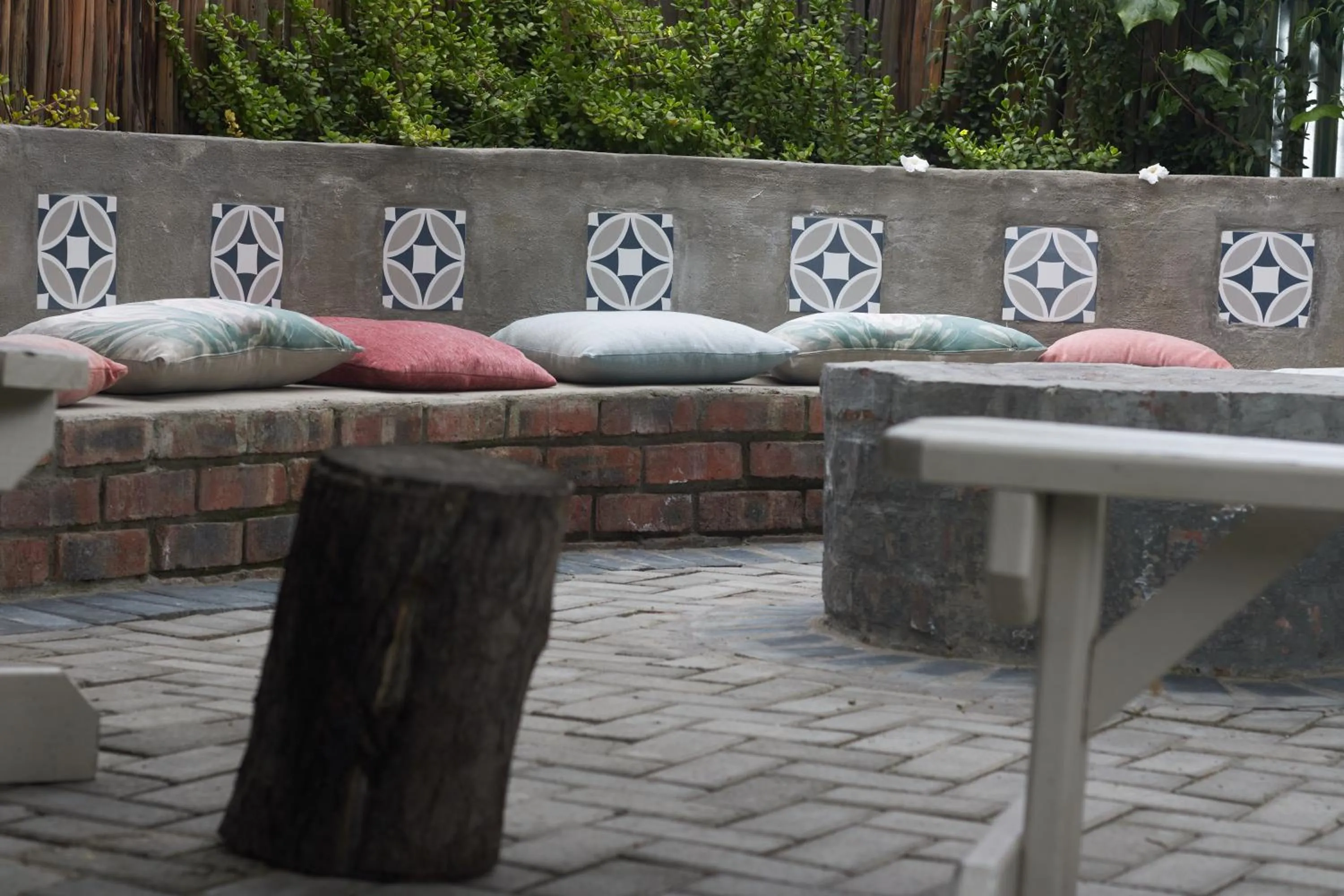 BBQ facilities in De Akker Guest House Oudtshoorn