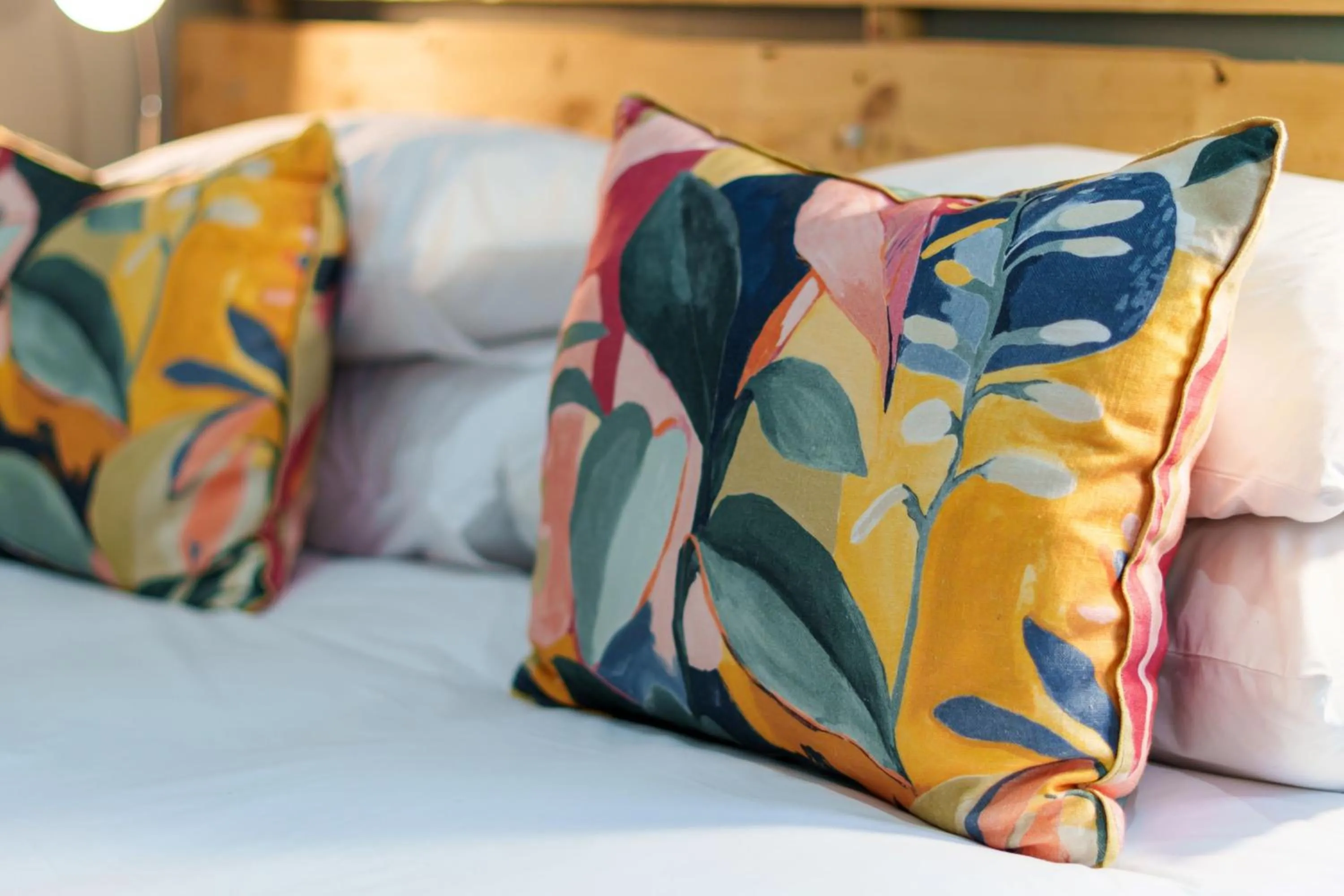 Decorative detail, Bed in De Akker Guest House Oudtshoorn