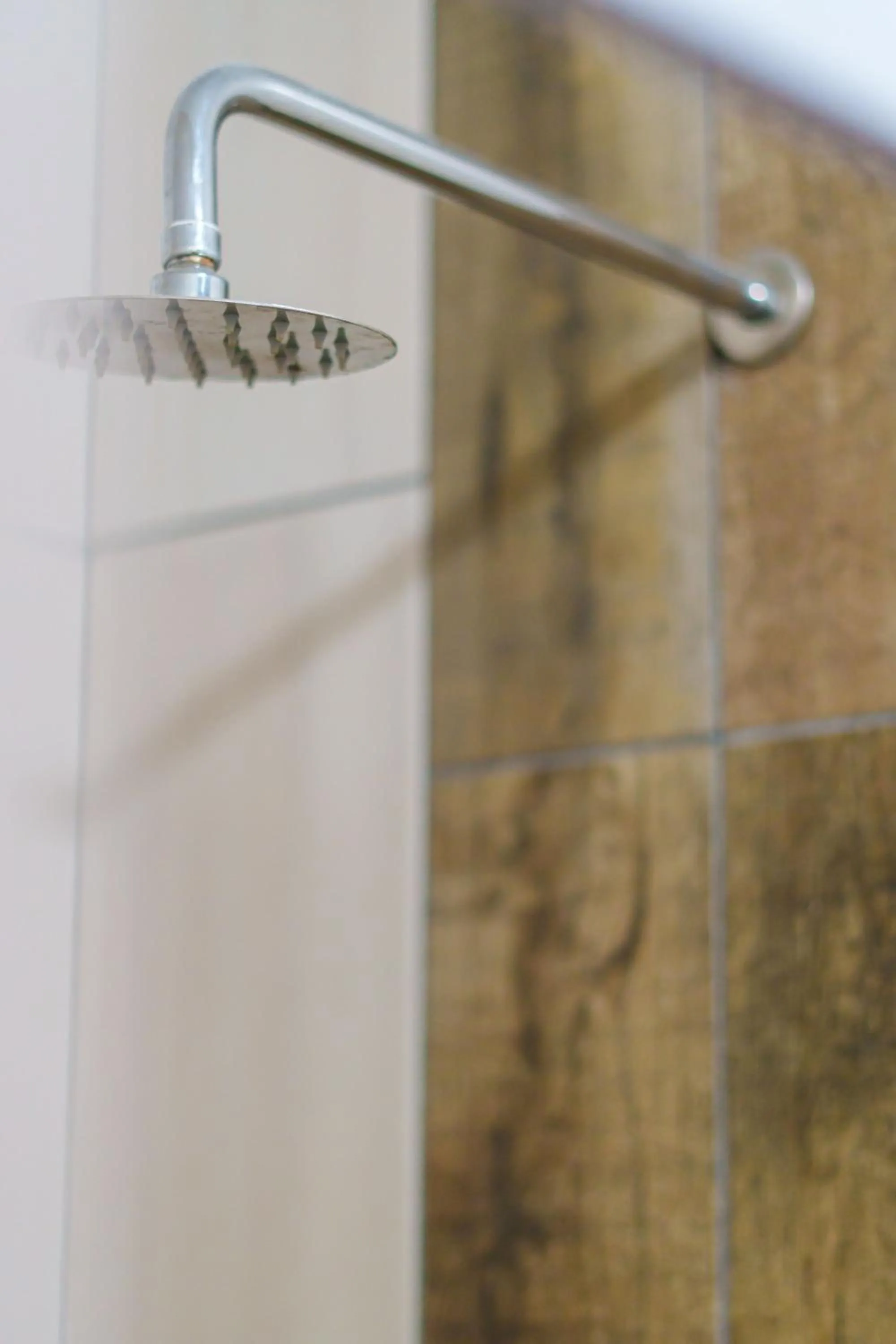 Shower in De Akker Guest House Oudtshoorn