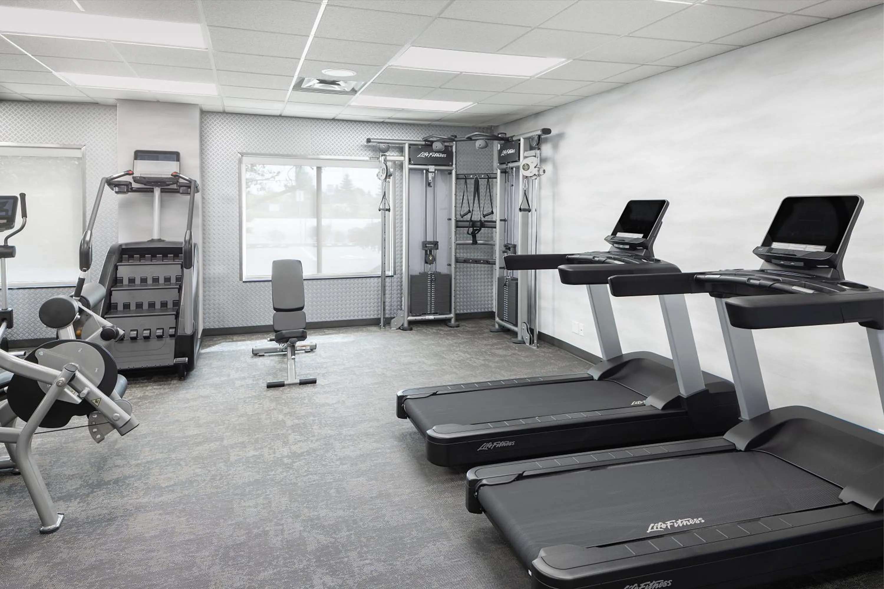 Fitness centre/facilities in Fairfield Inn & Suites – Buffalo Airport