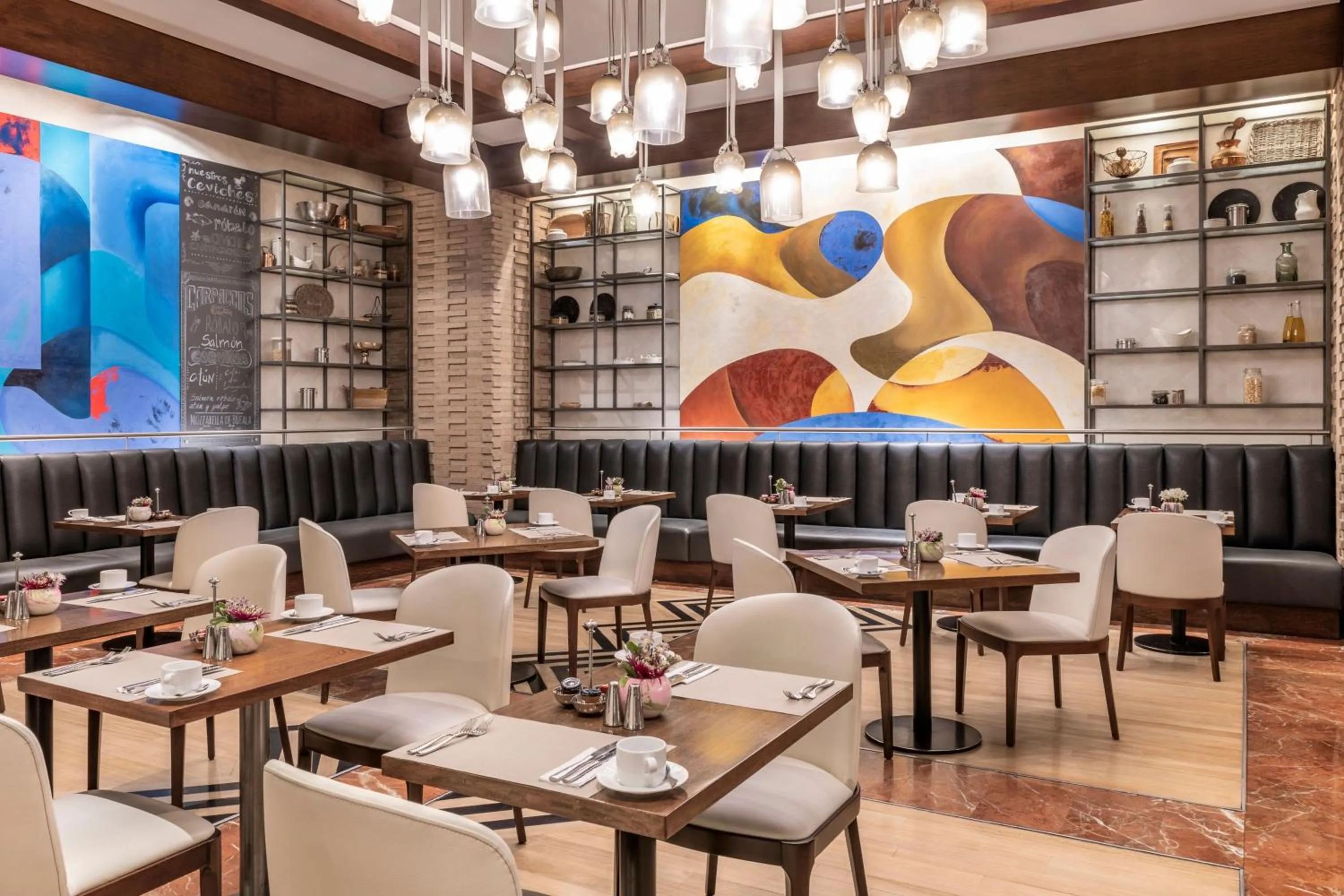 Restaurant/places to eat in JW Marriott Hotel Bogotá