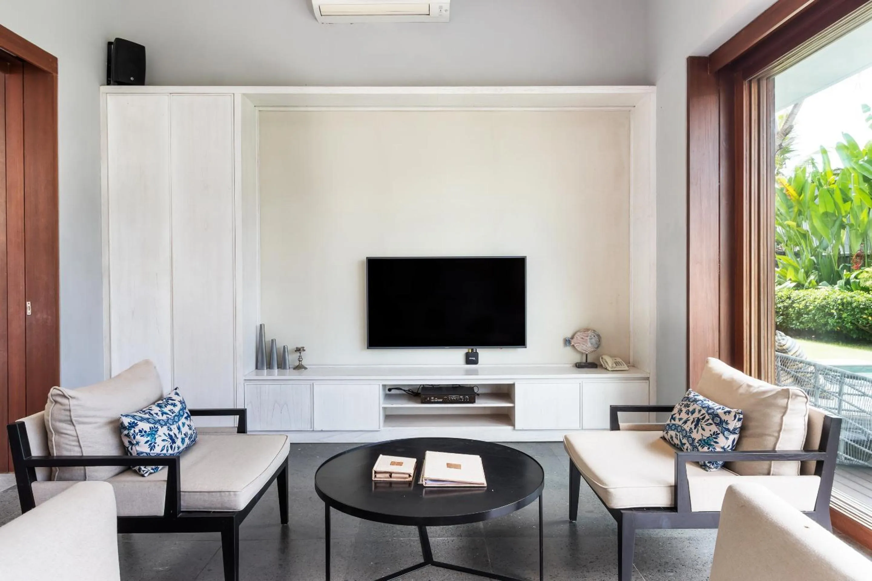 Dining area in Amarin Seminyak