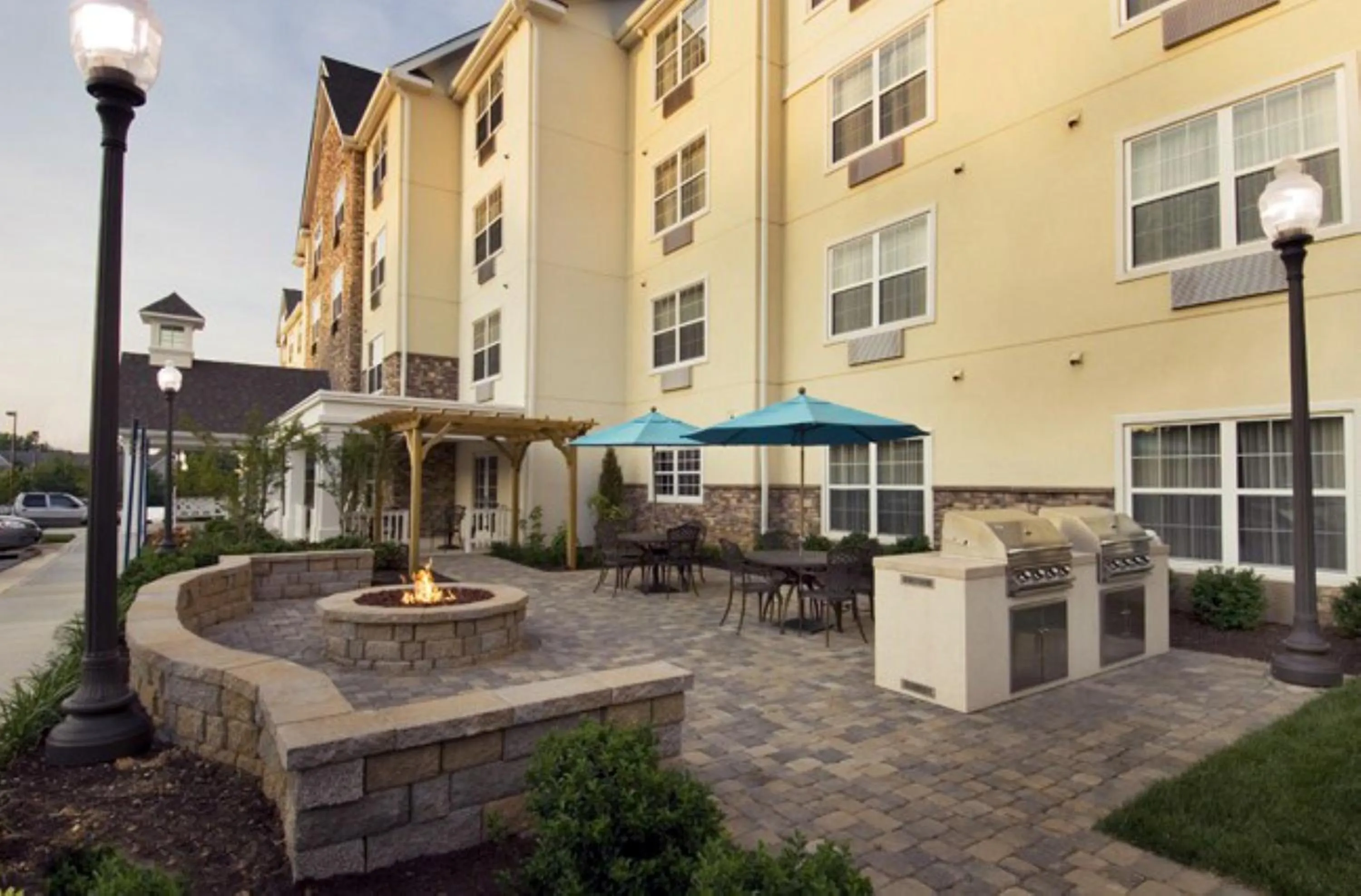 Property building in TownePlace Suites by Marriott Baltimore BWI Airport