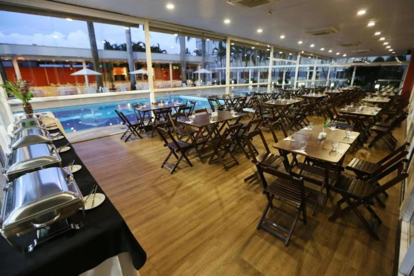 Restaurant/places to eat in Hotel Premium Campinas