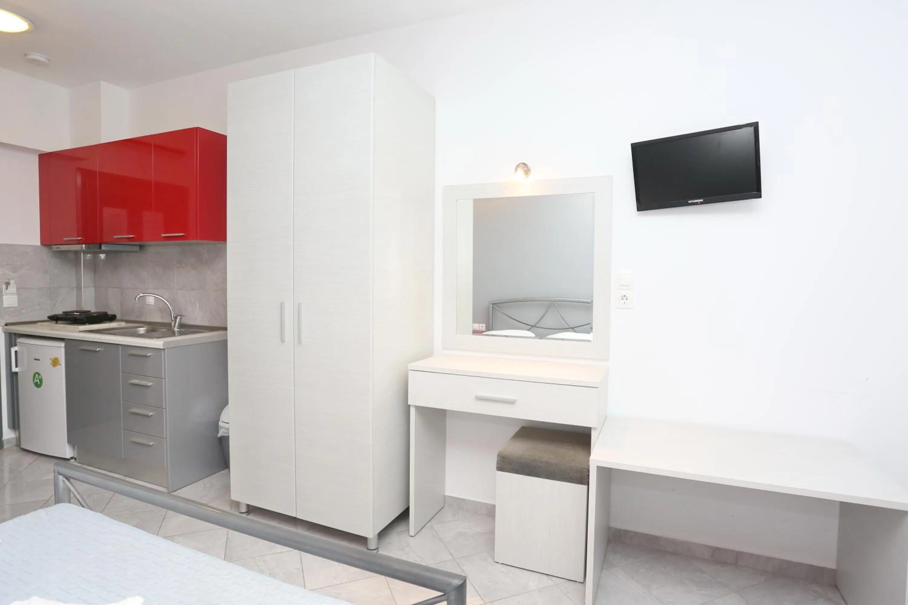 TV and multimedia in Akritas Hotel Pefkochori