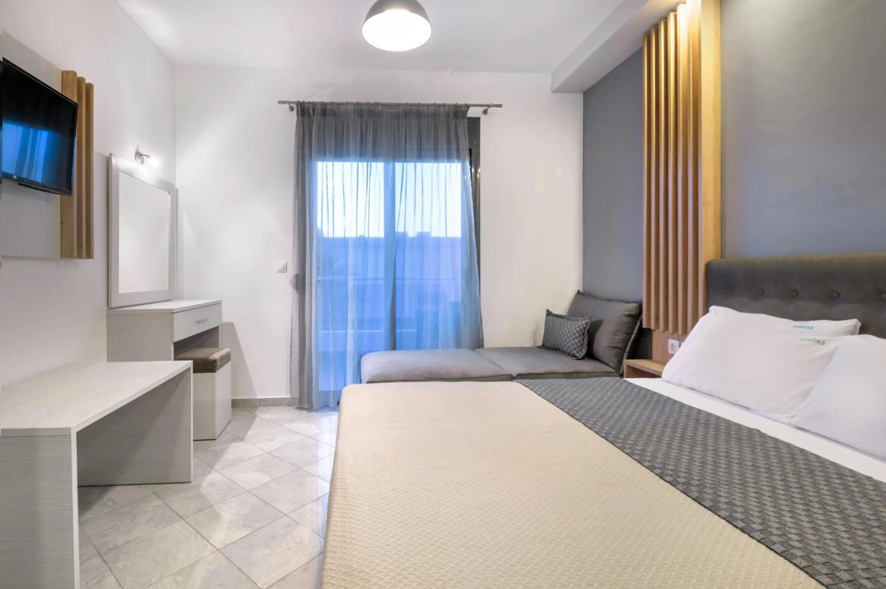 Photo of the whole room, Bed in Akritas Hotel Pefkochori