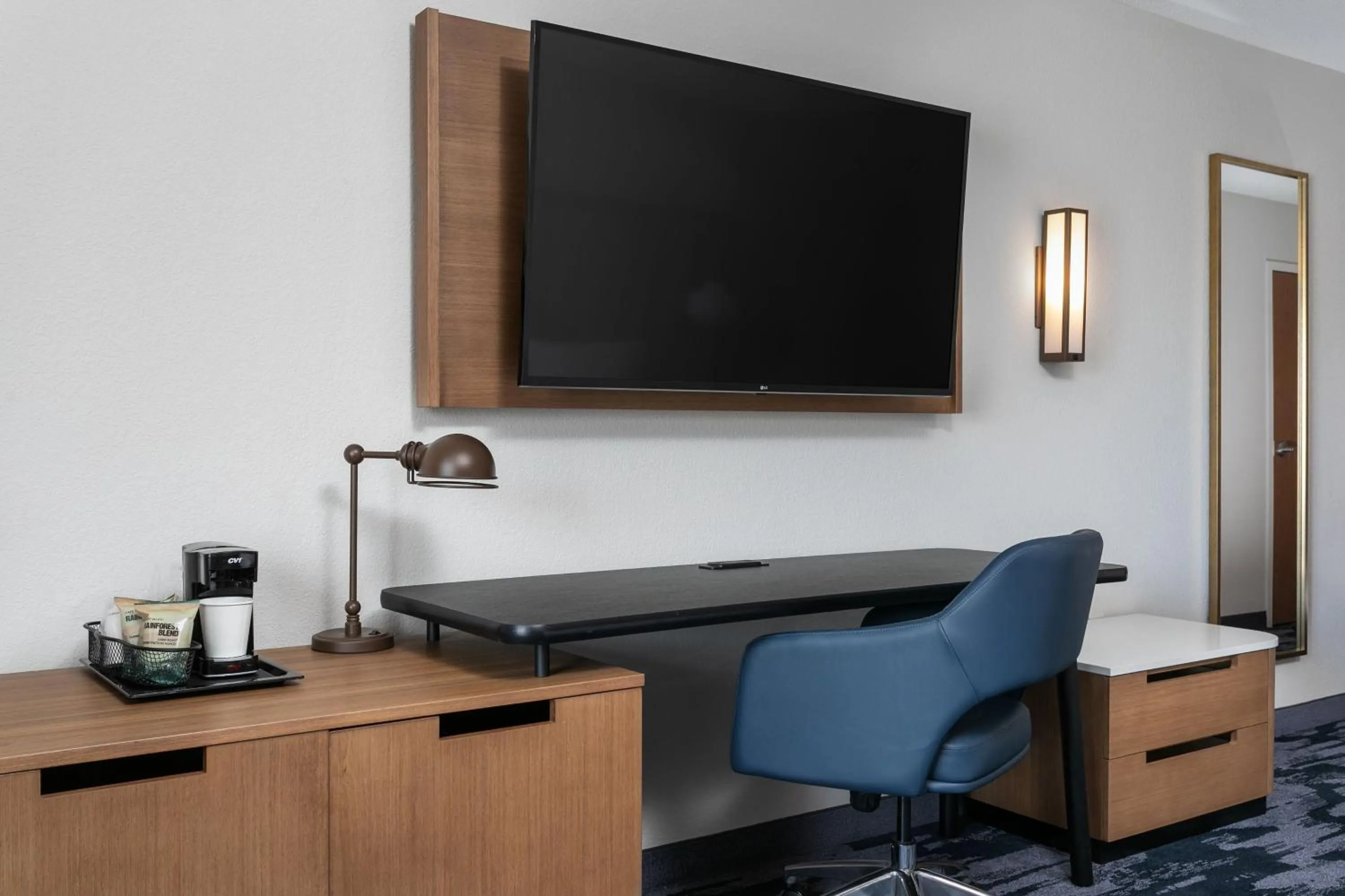 Photo of the whole room in Fairfield Inn & Suites by Marriott Chattanooga South East Ridge