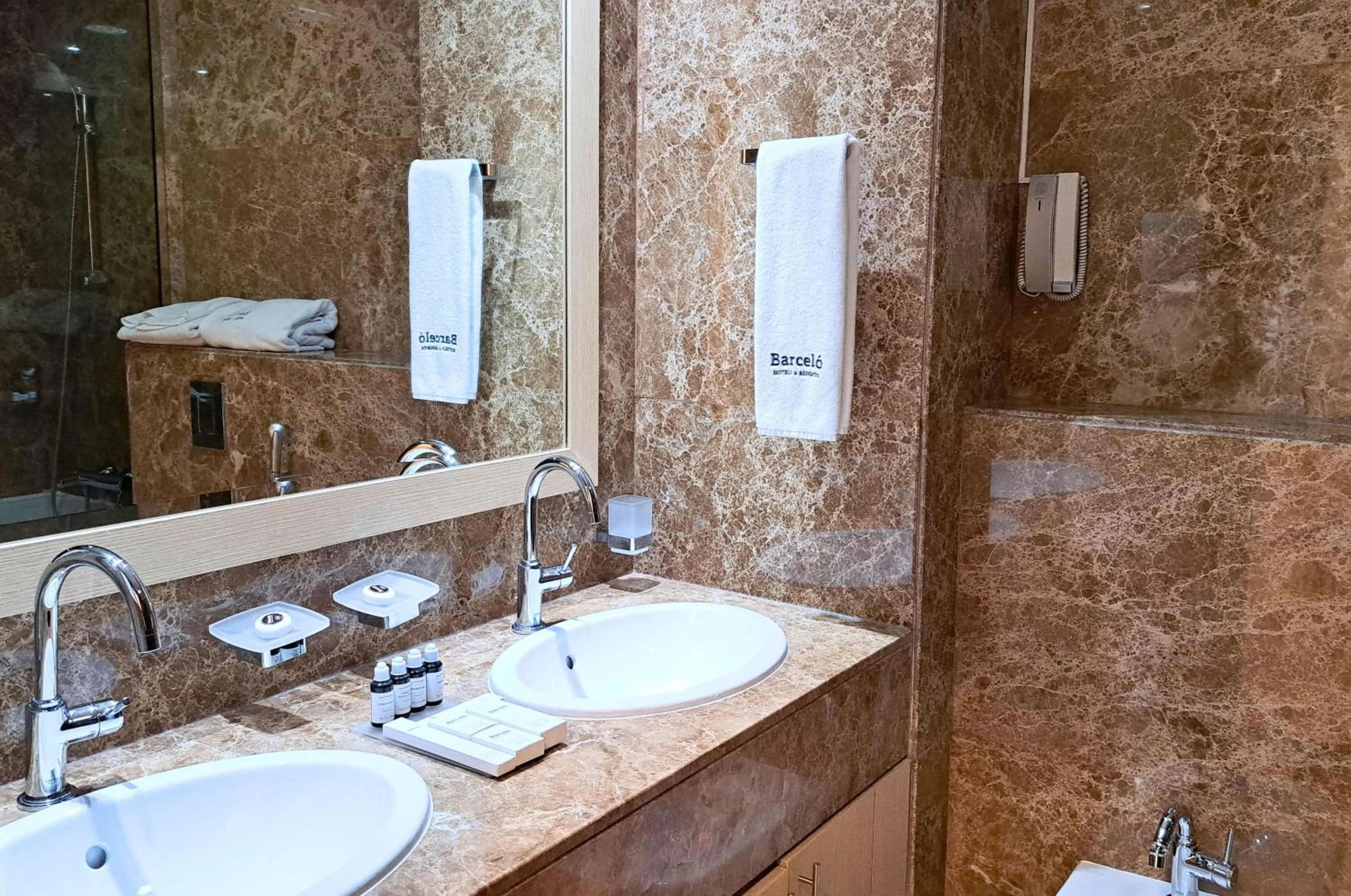 Bathroom in Barceló Residences Dubai Marina