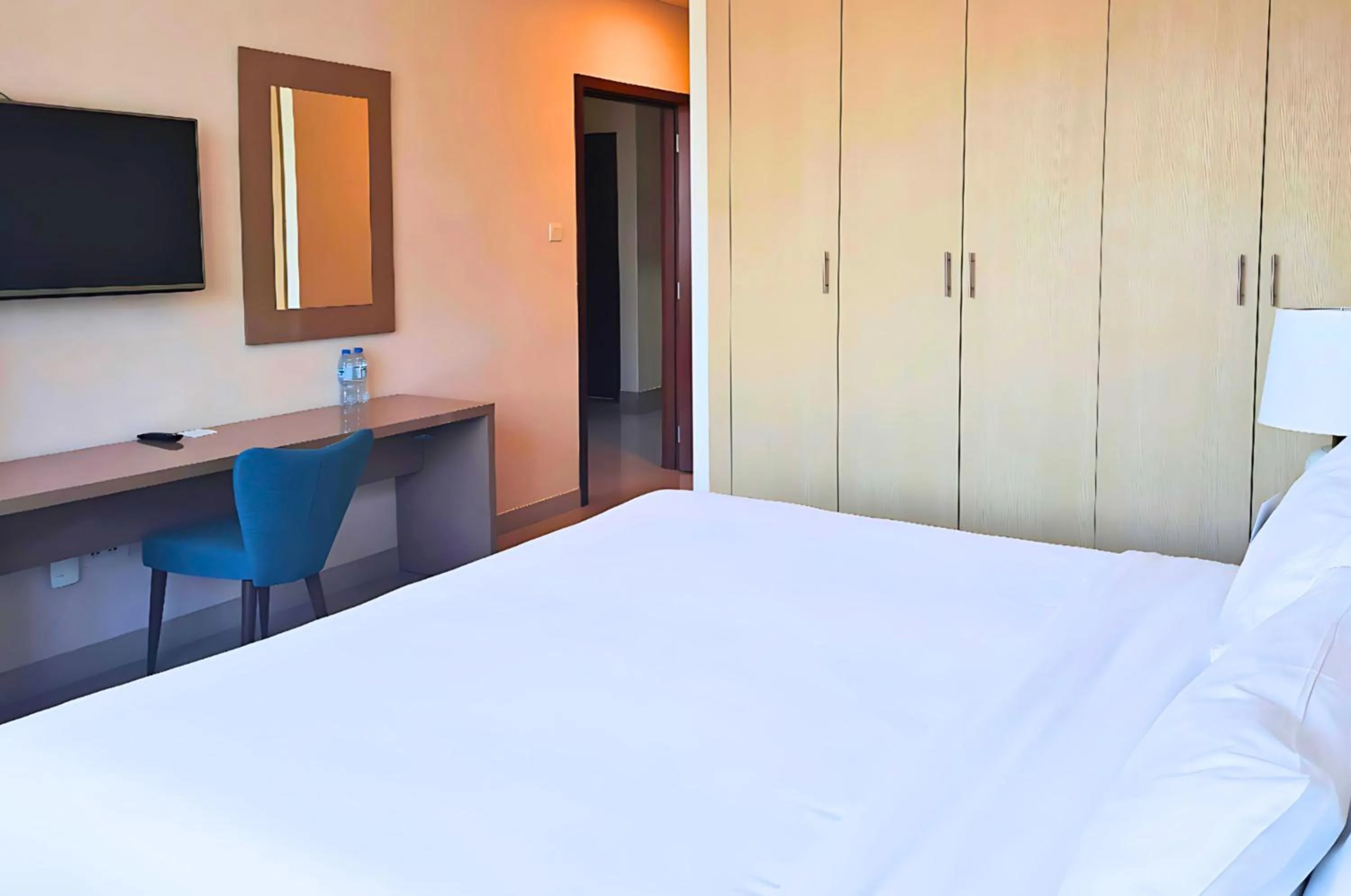 Bed in Barceló Residences Dubai Marina