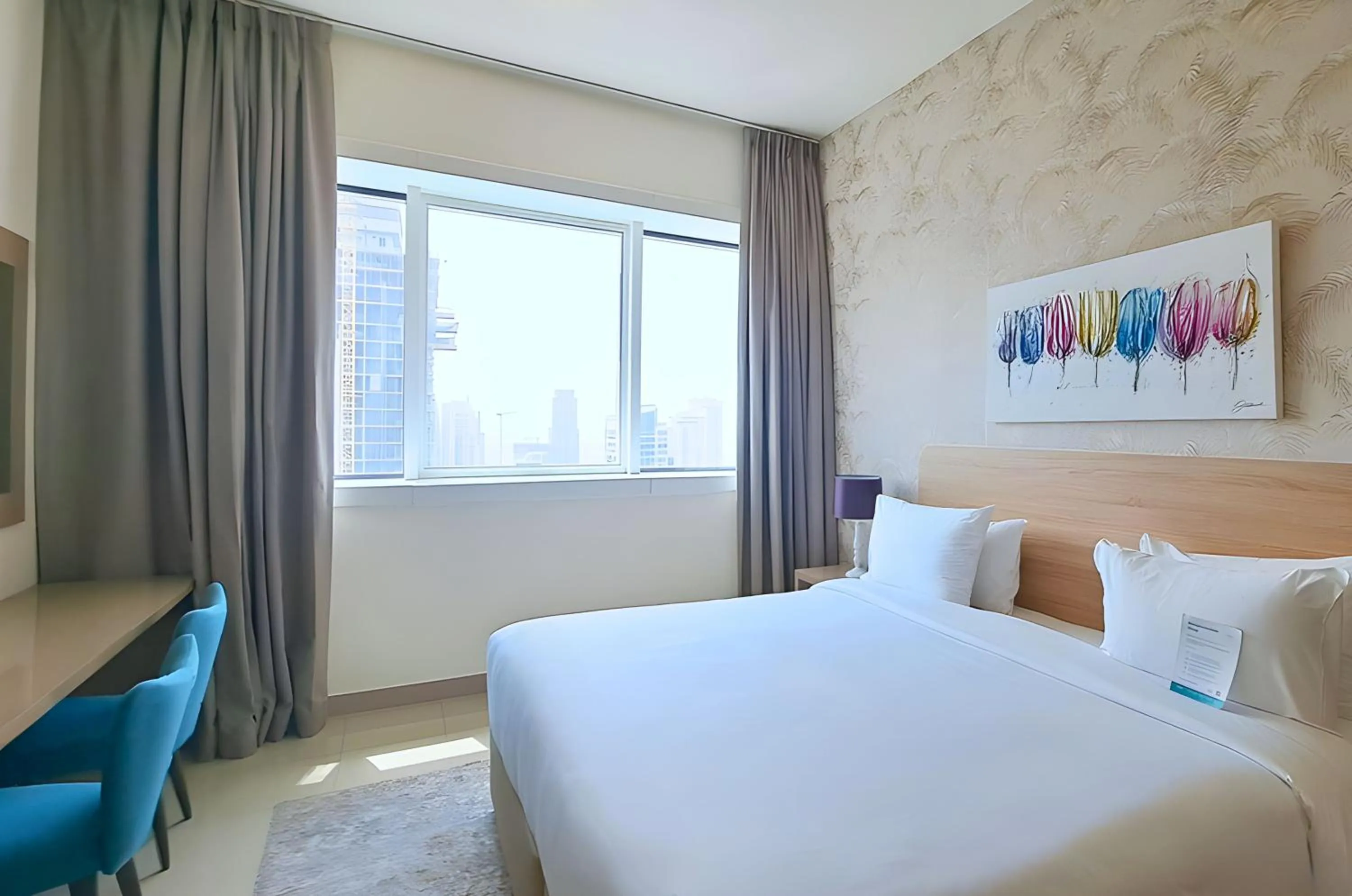 Bed in Barceló Residences Dubai Marina