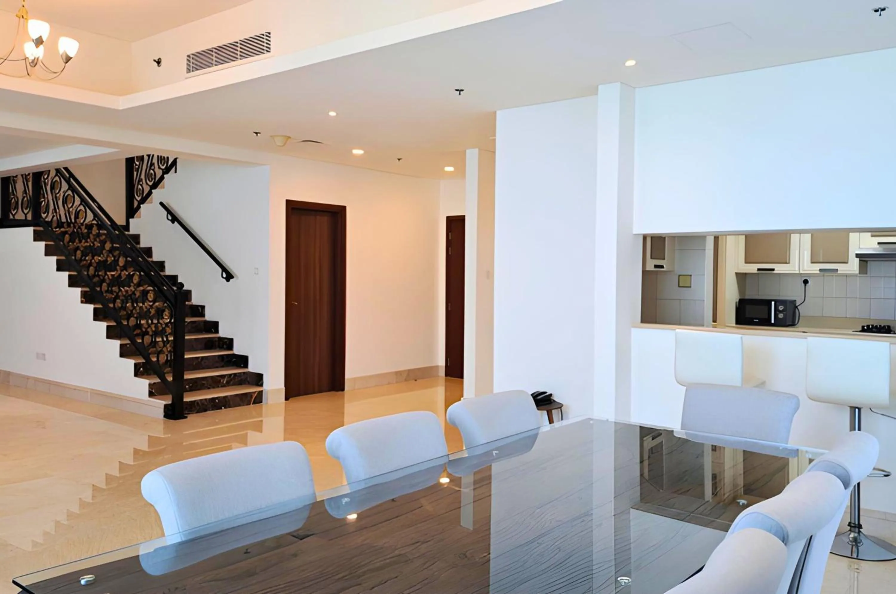 Living room in Barceló Residences Dubai Marina