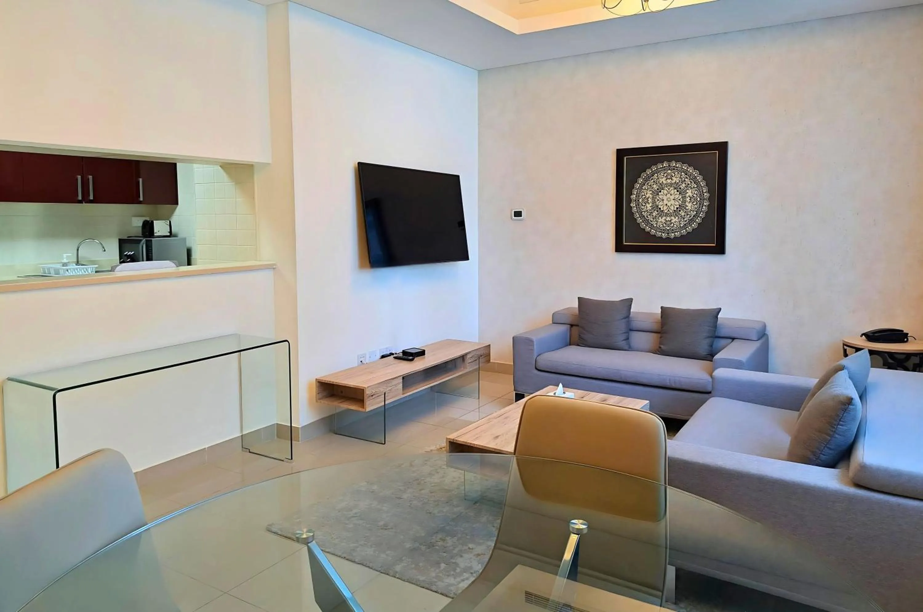 TV and multimedia in Barceló Residences Dubai Marina