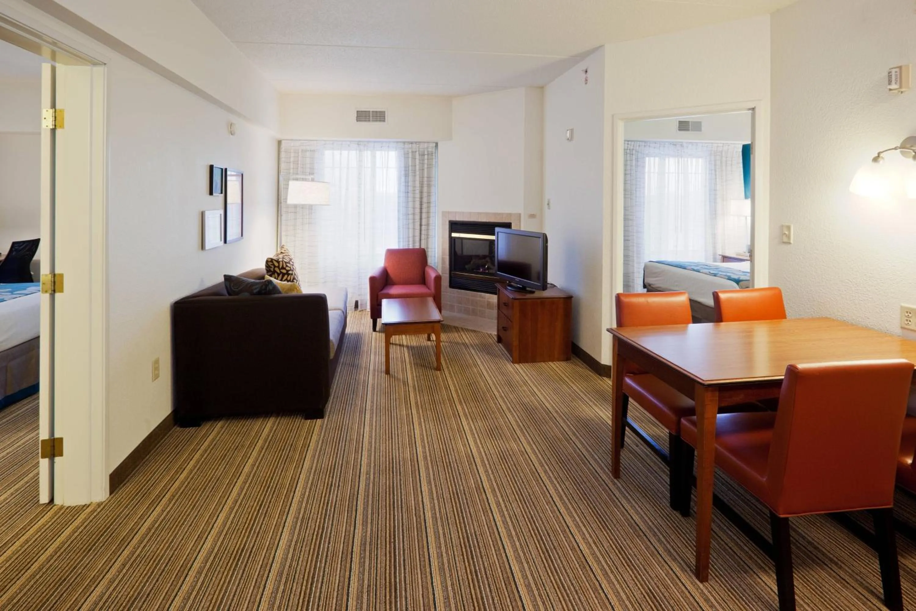 Bedroom in Residence Inn by Marriott Chicago Oak Brook