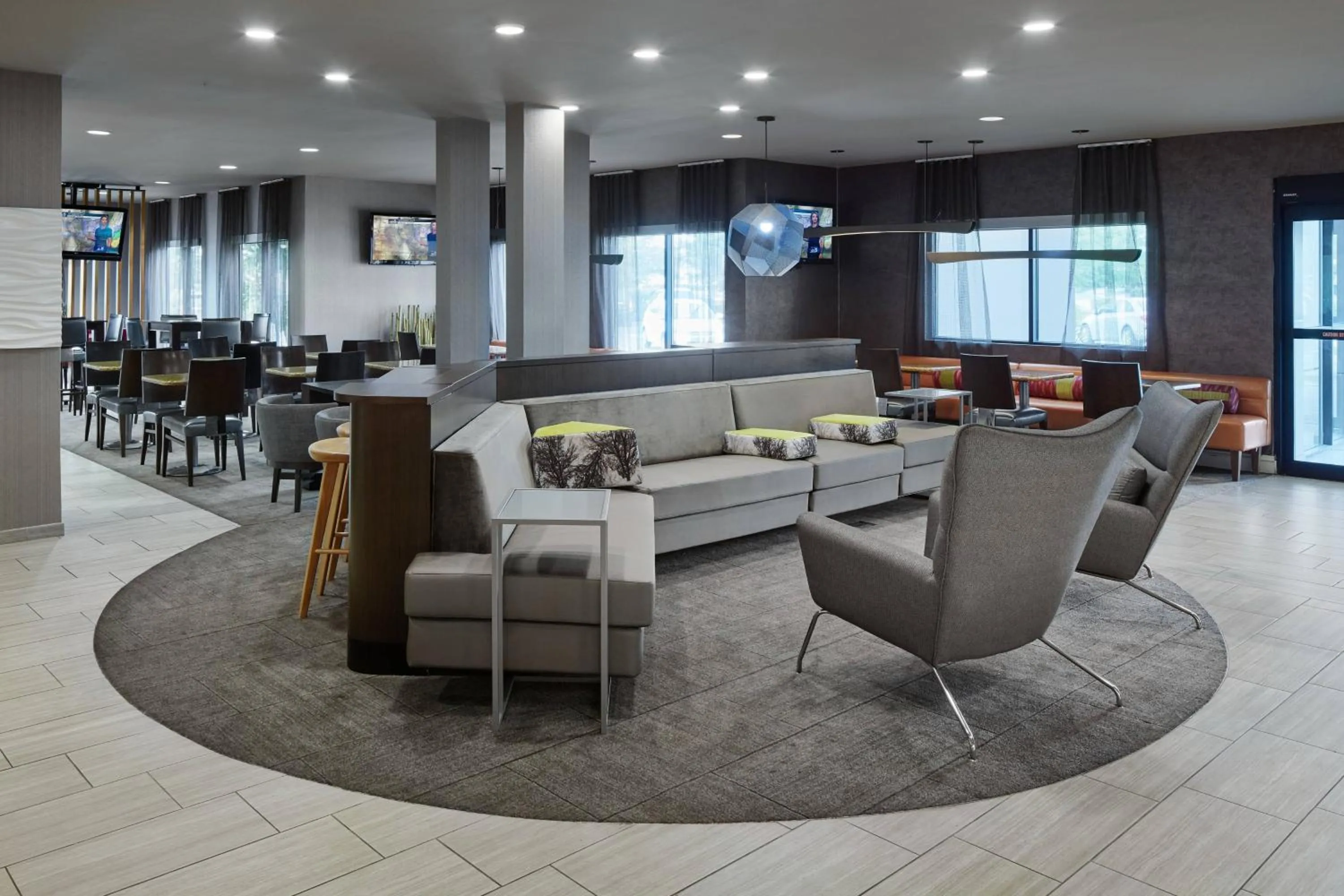 Lobby or reception in SpringHill Suites by Marriott Chicago Bolingbrook