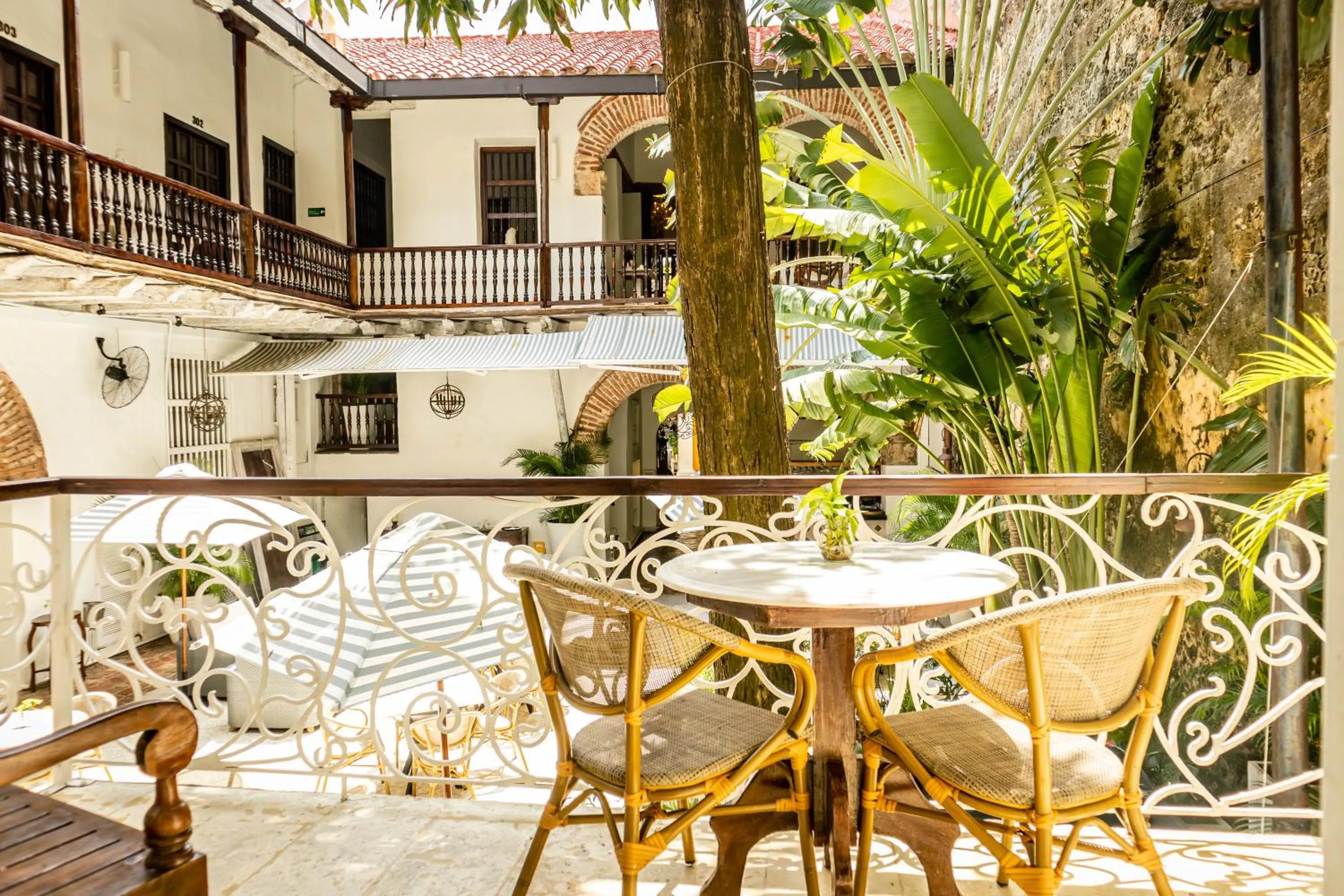 Balcony/Terrace in Hotel Boutique El Marqués By GEH Suites
