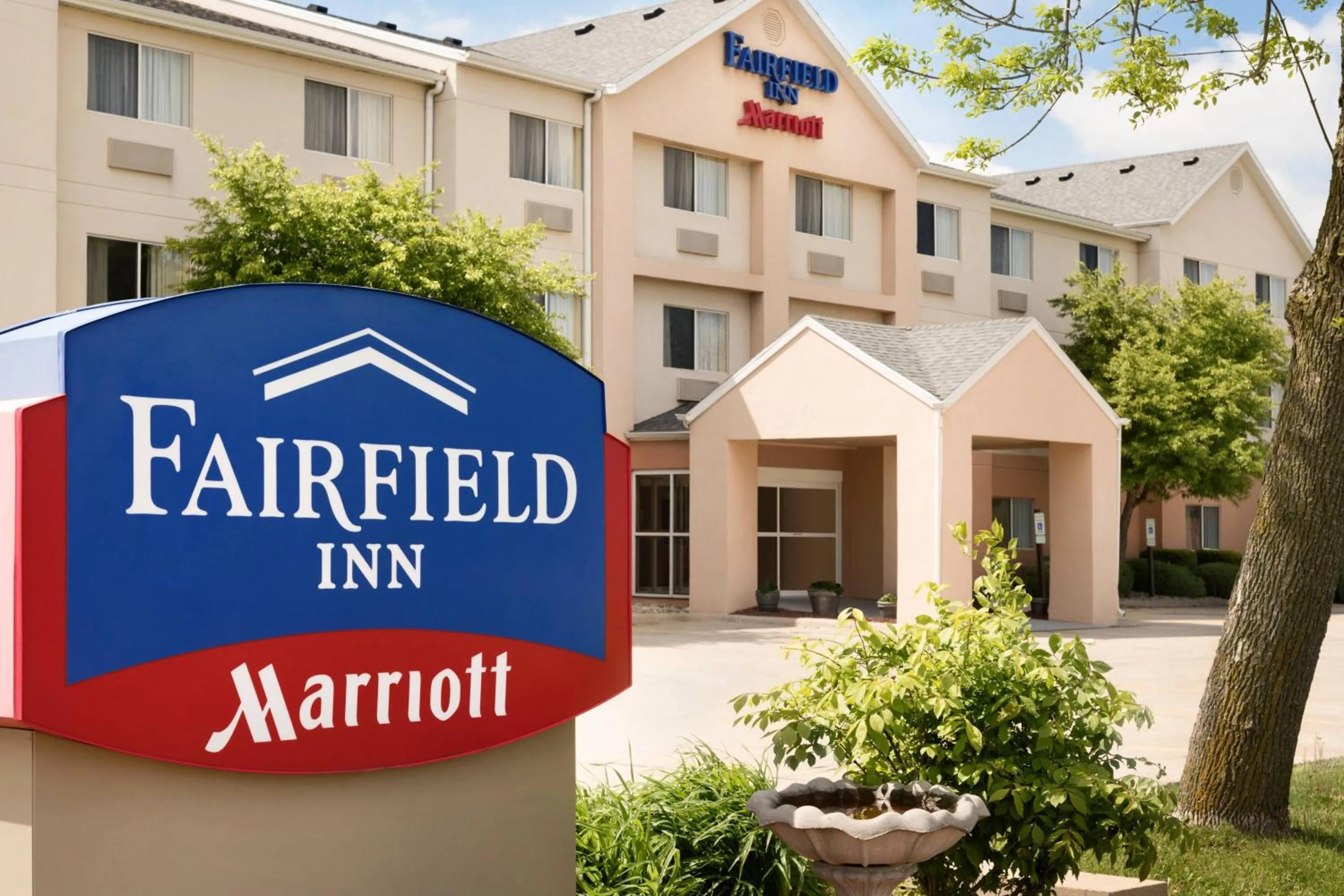 Property building in Fairfield Inn Kankakee Bourbonnais