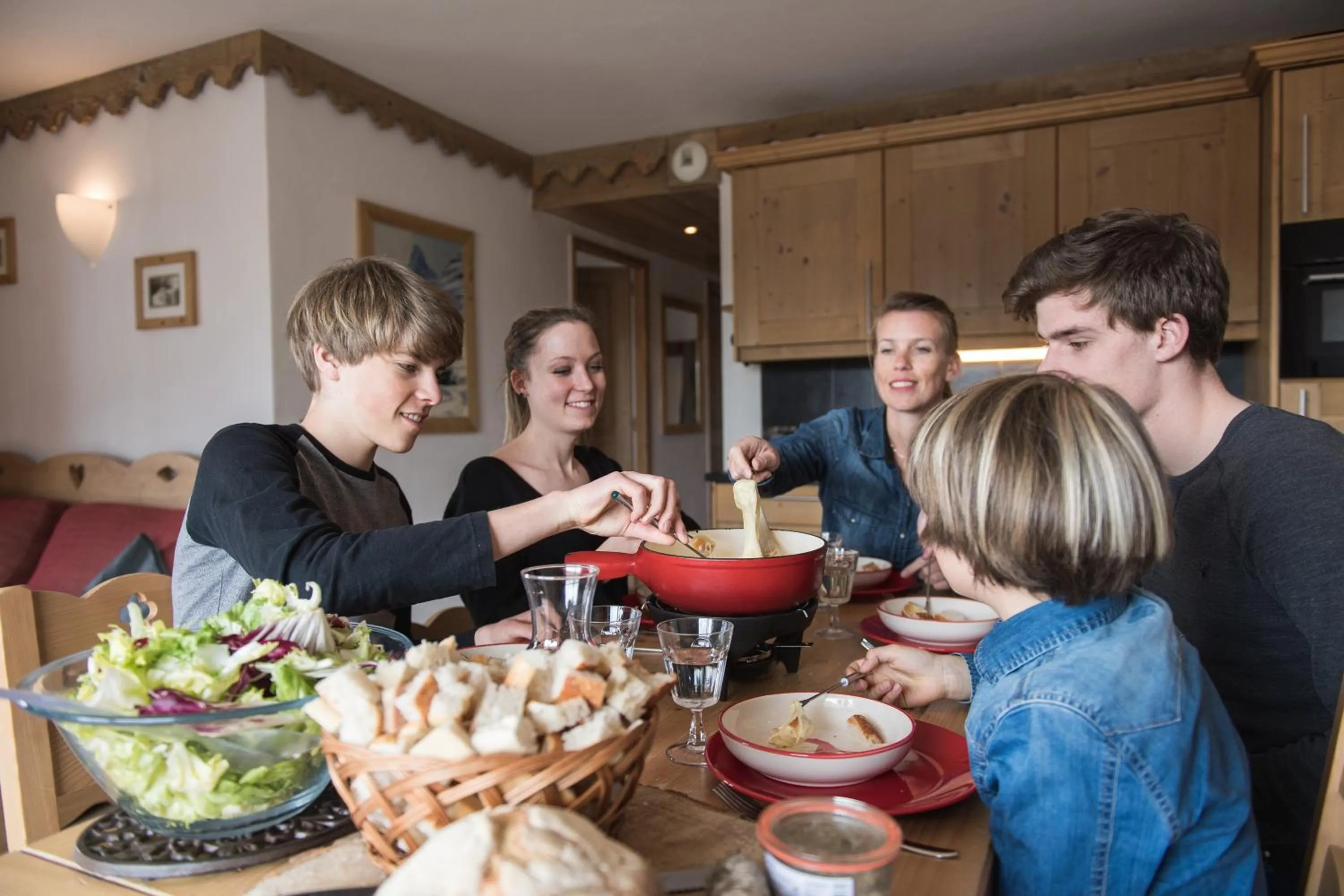 Dining area in CGH Résidences & Spas Les Clarines