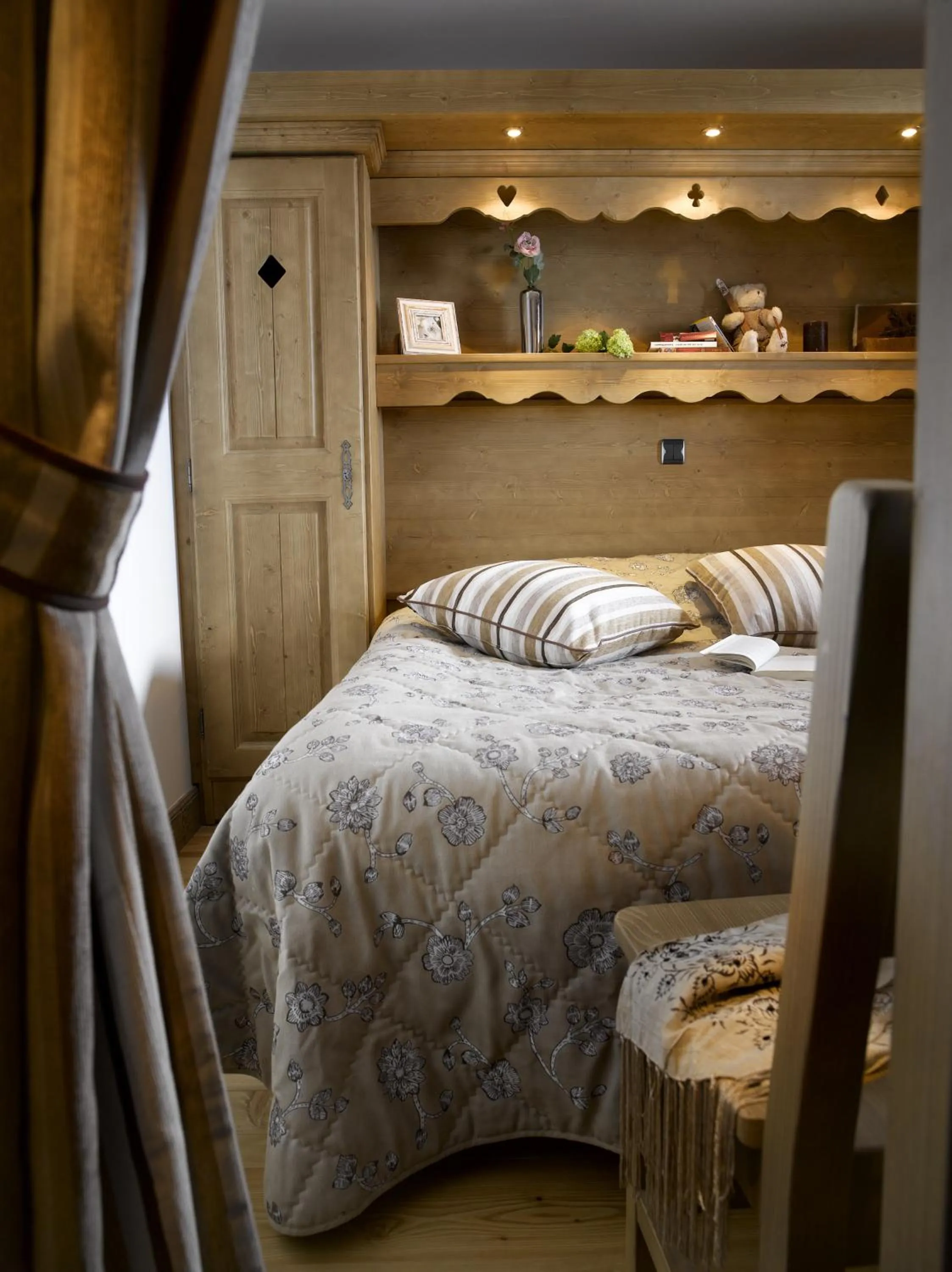 Bed in CGH Résidences & Spas Les Clarines