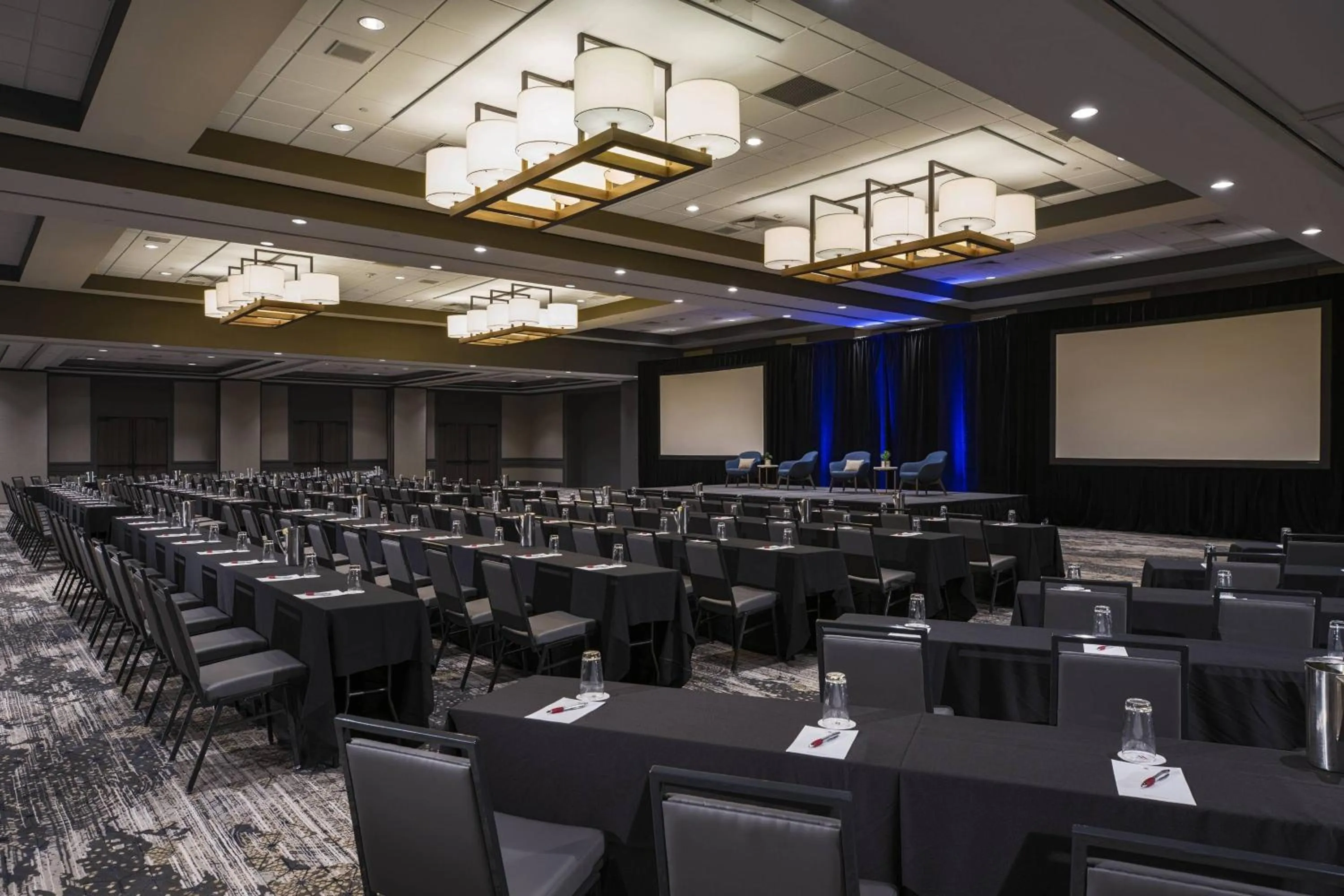 Meeting/conference room in Chicago Marriott Schaumburg