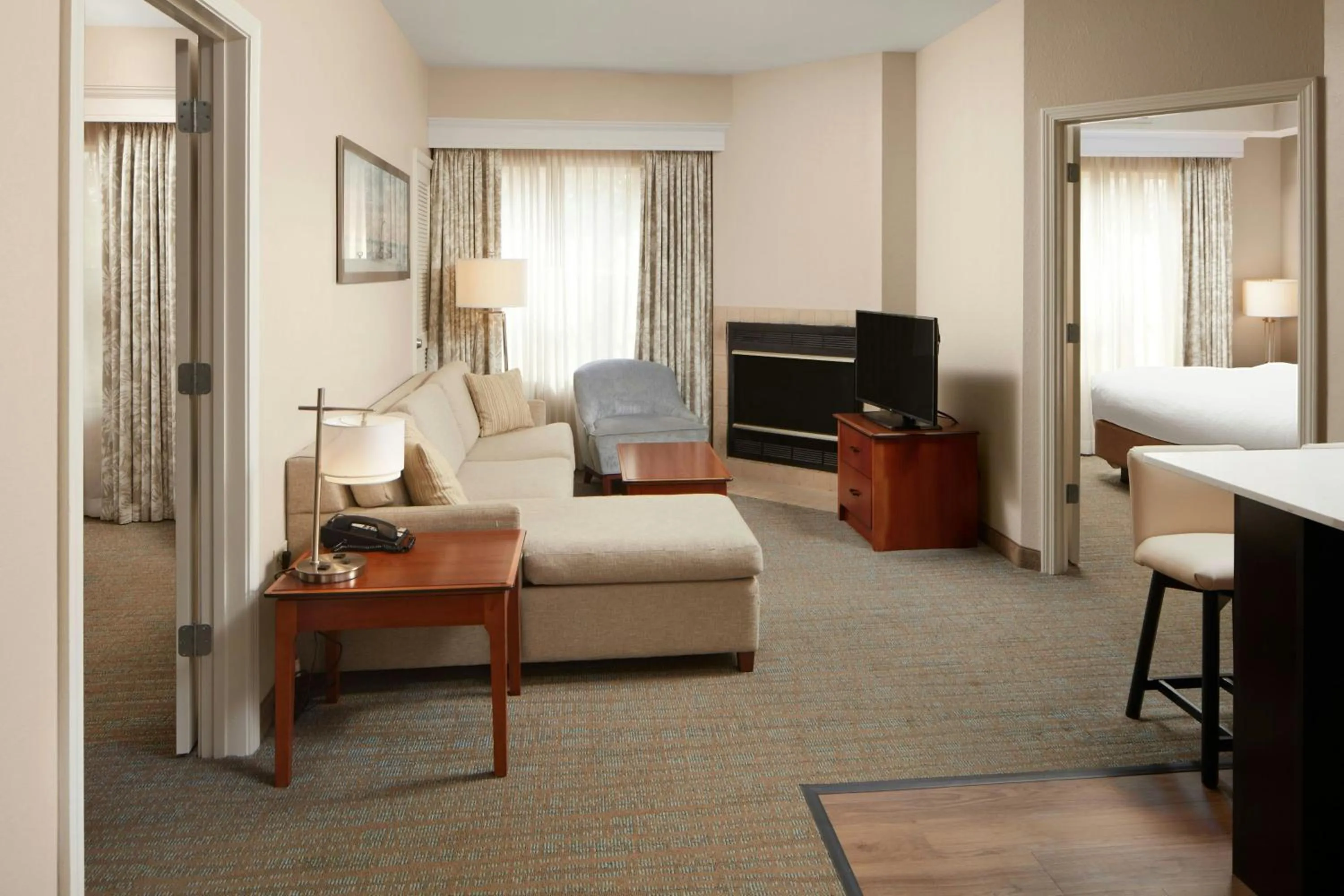 Living room, Bed in Residence Inn By Marriott Charleston Mt. Pleasant