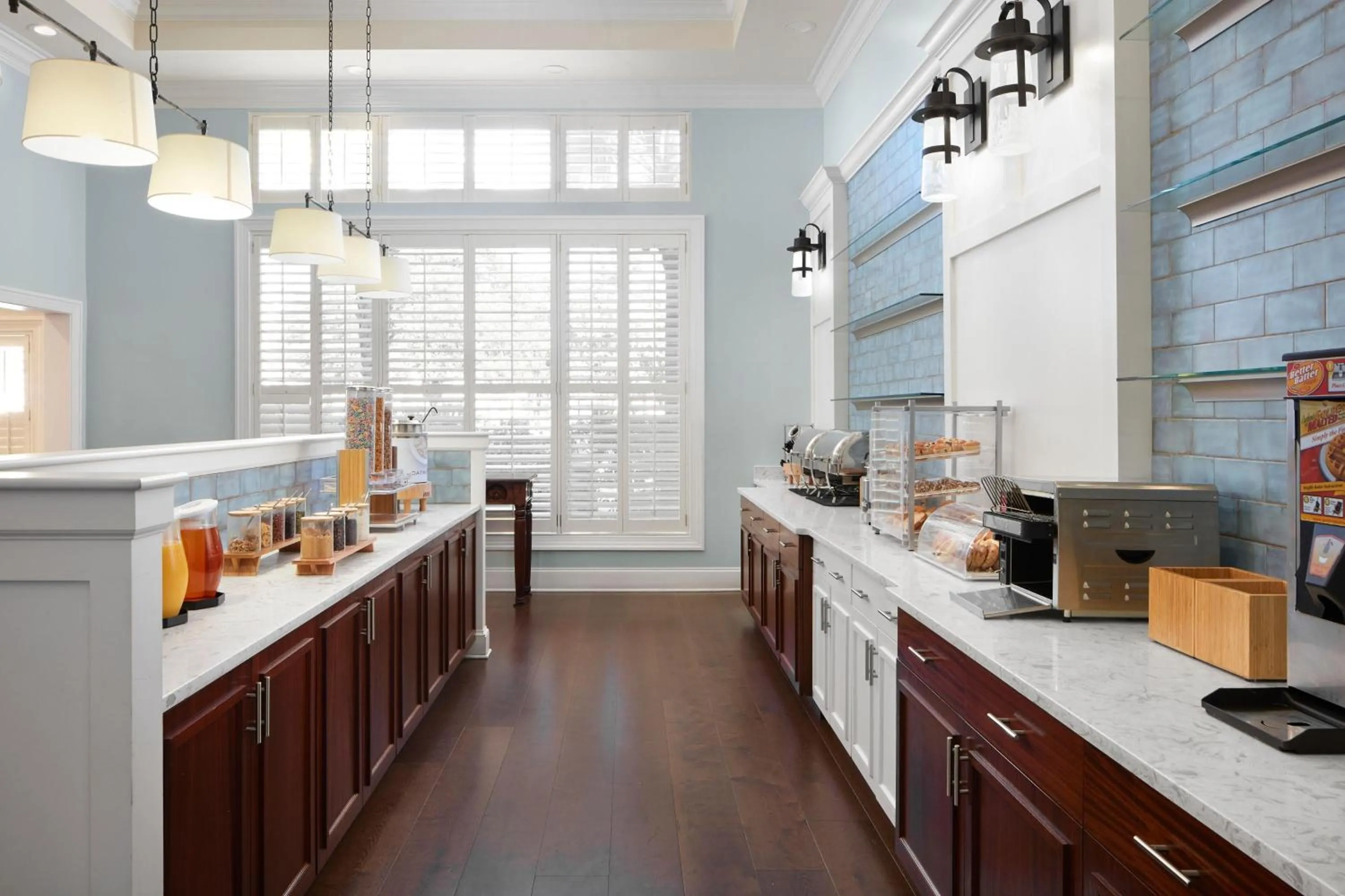 Breakfast in Residence Inn By Marriott Charleston Mt. Pleasant