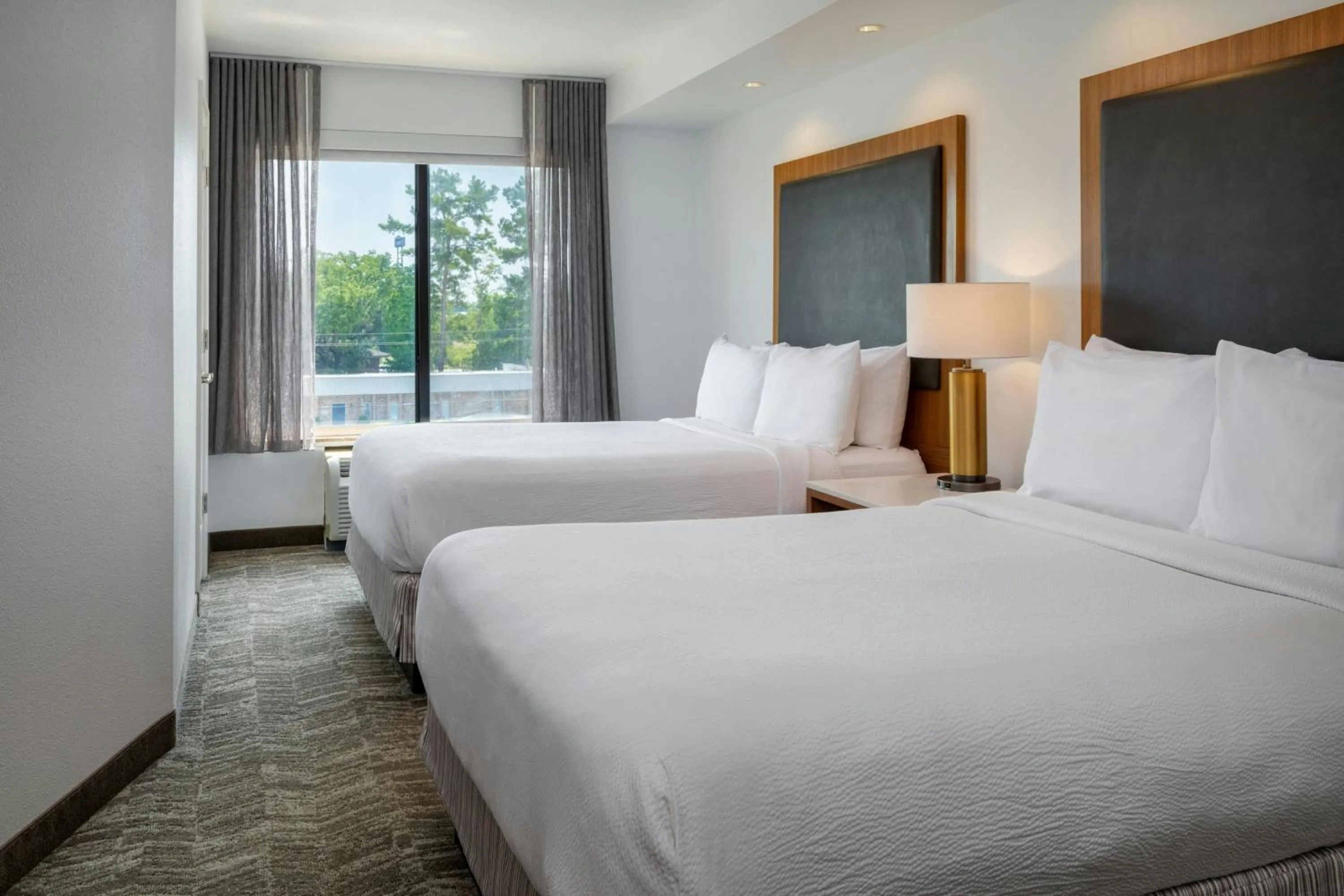 Photo of the whole room, Bed in SpringHill Suites by Marriott Charleston North