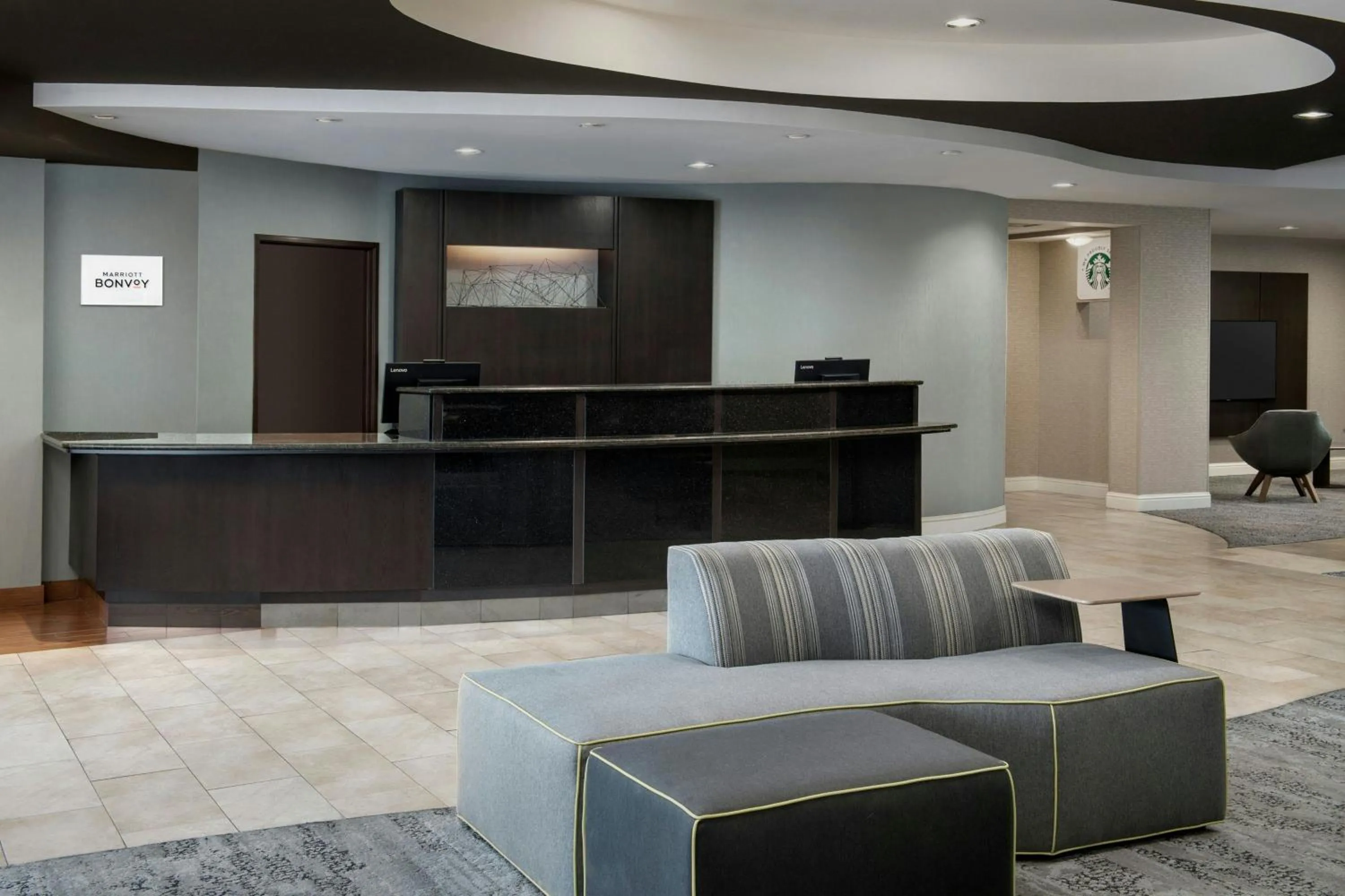 Lobby or reception in Courtyard Chico