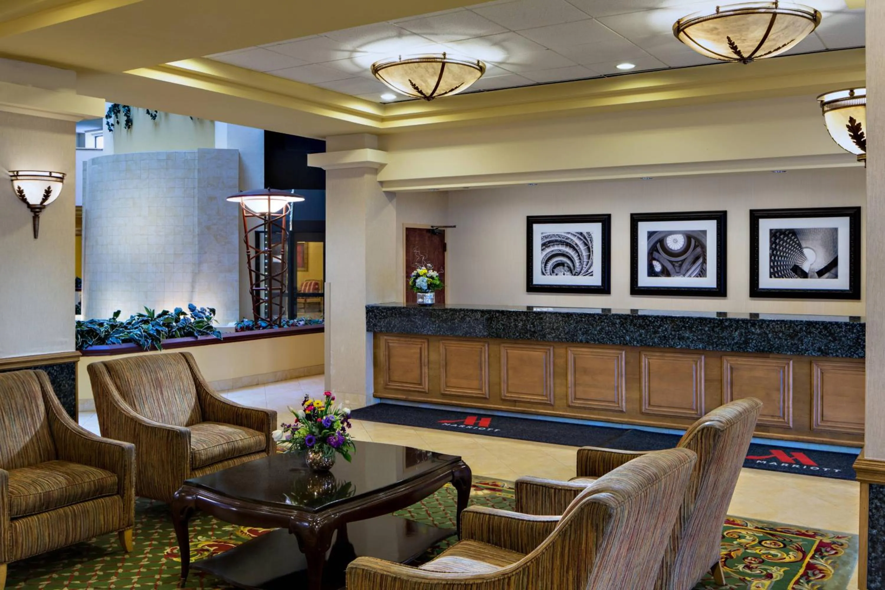 Lobby or reception in Radisson Hotel Cedar Rapids