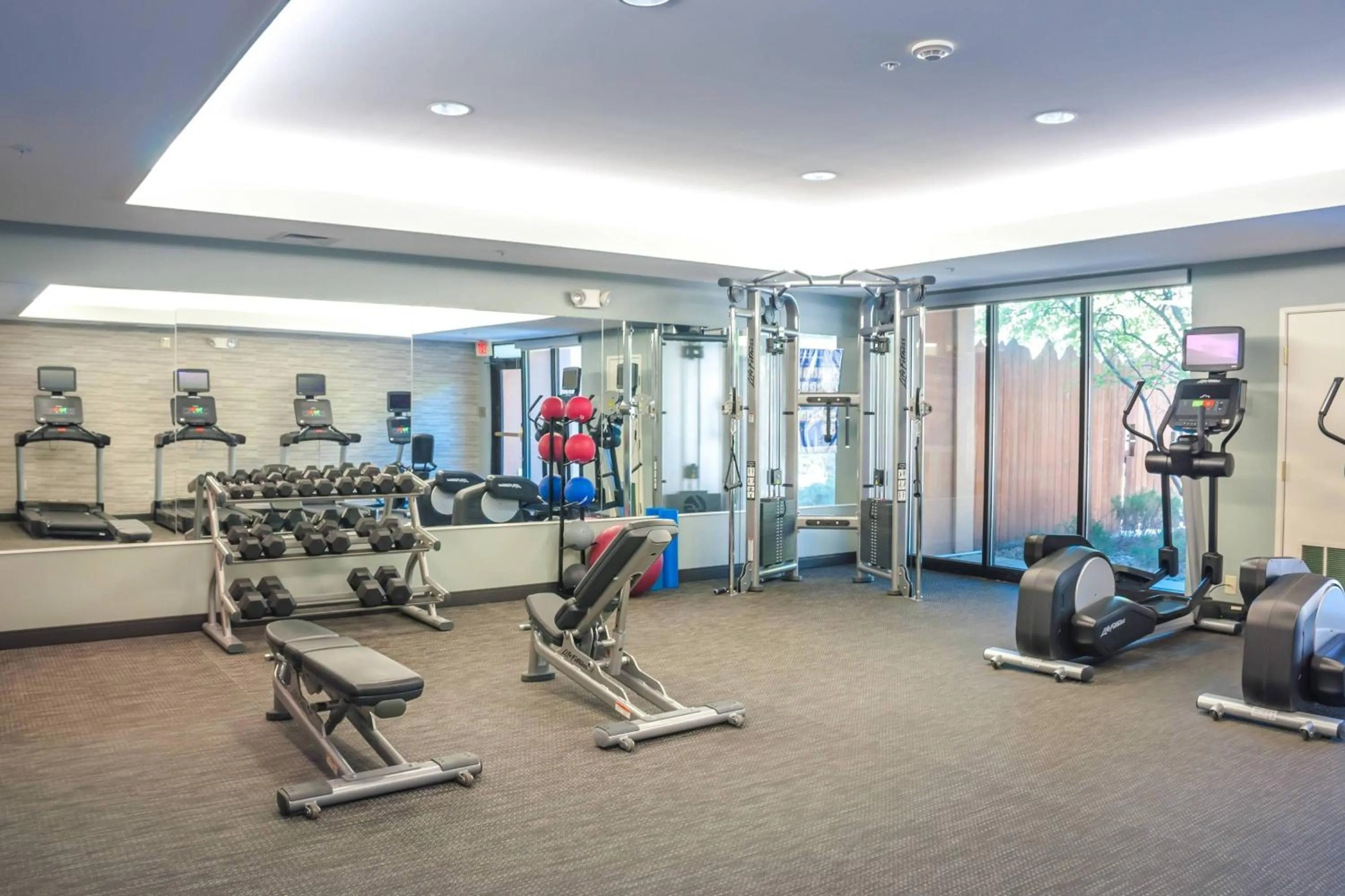 Fitness centre/facilities in Courtyard by Marriott Colorado Springs South