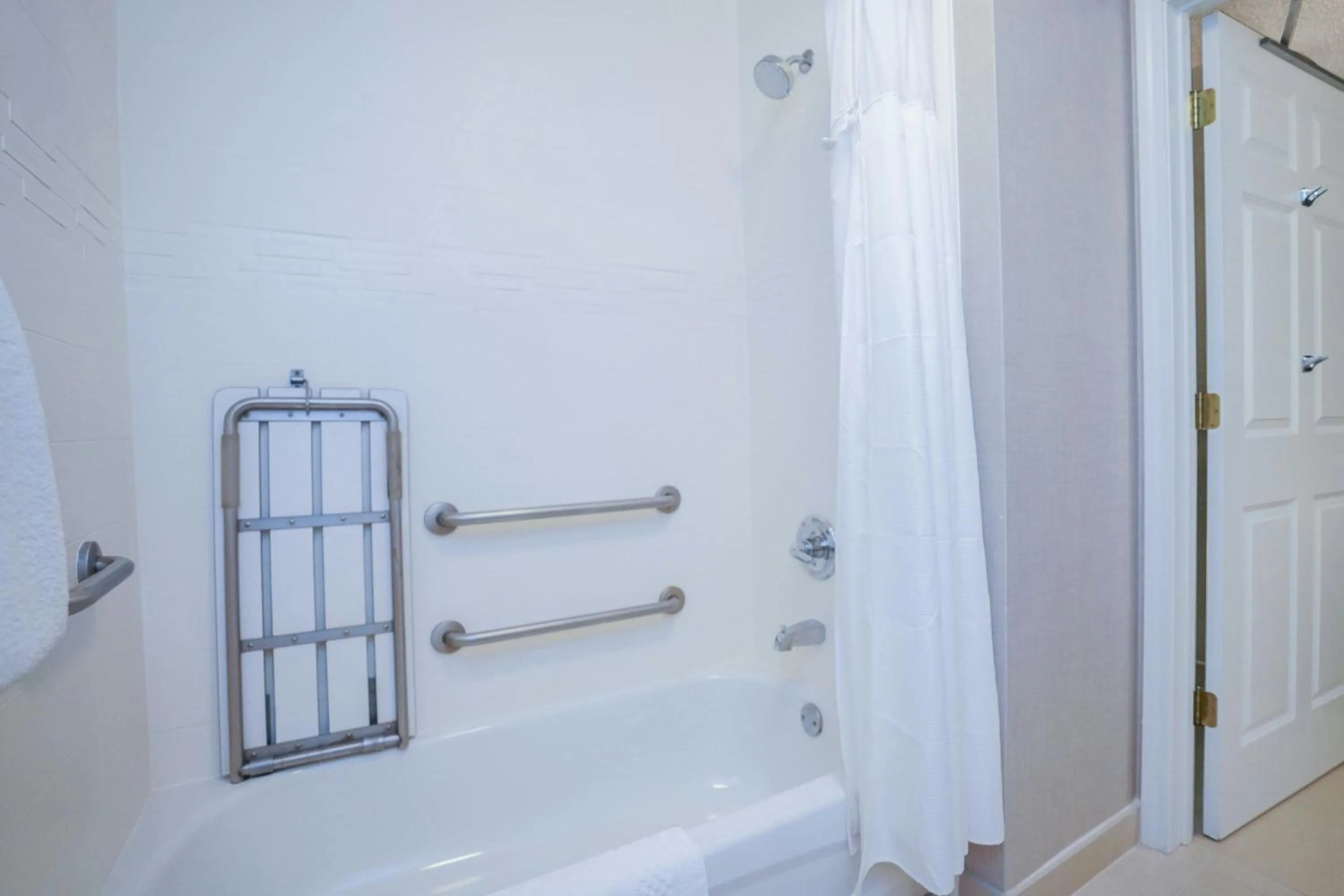 Bathroom in Residence Inn Colorado Springs North/Air Force Academy
