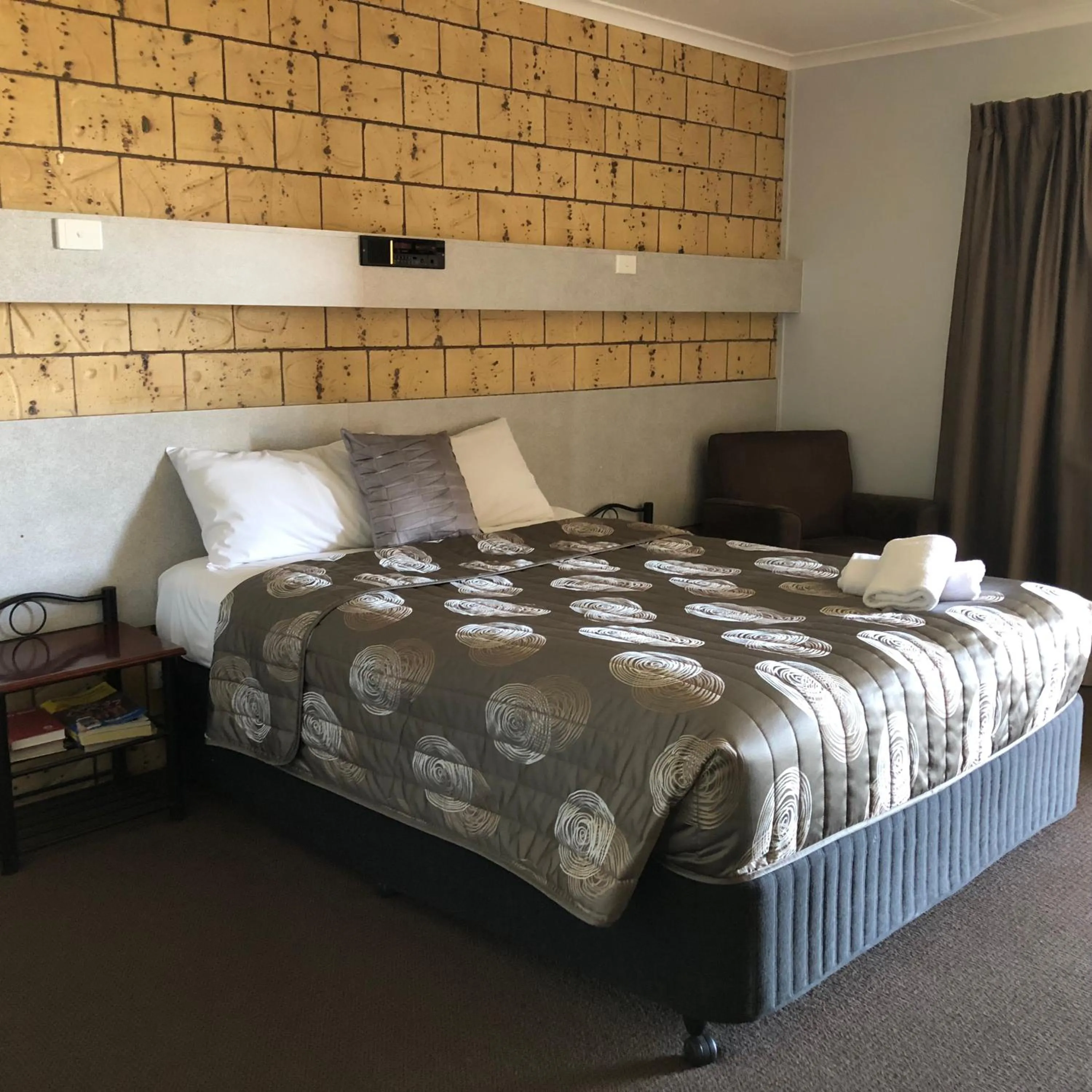 Bed in True Blue Motor Inn