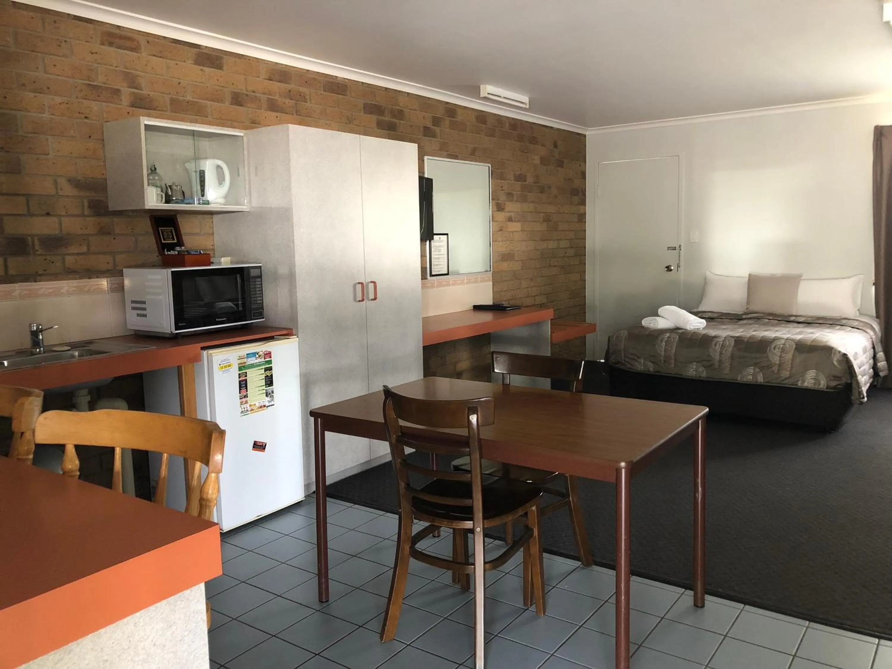 Bed in True Blue Motor Inn