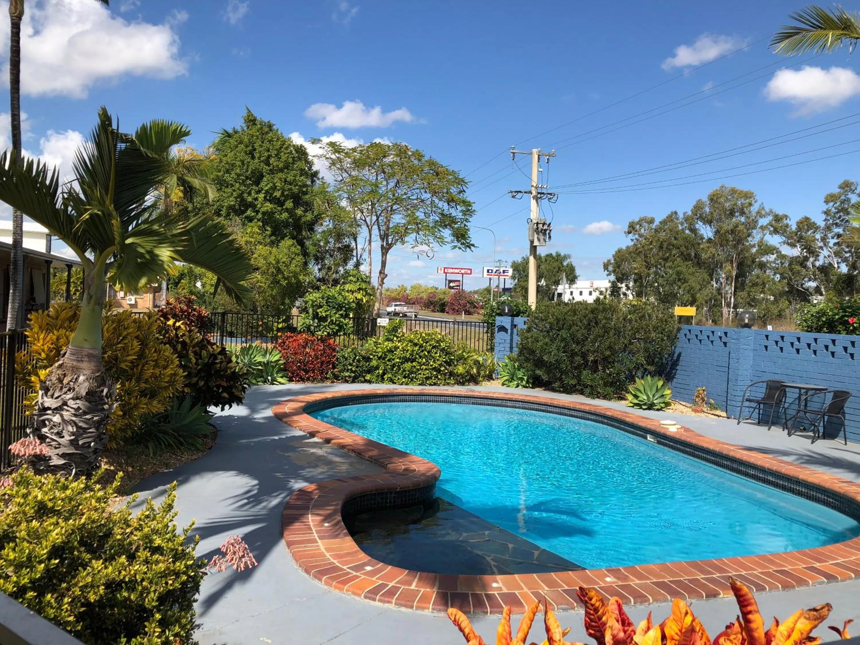 Swimming pool in True Blue Motor Inn