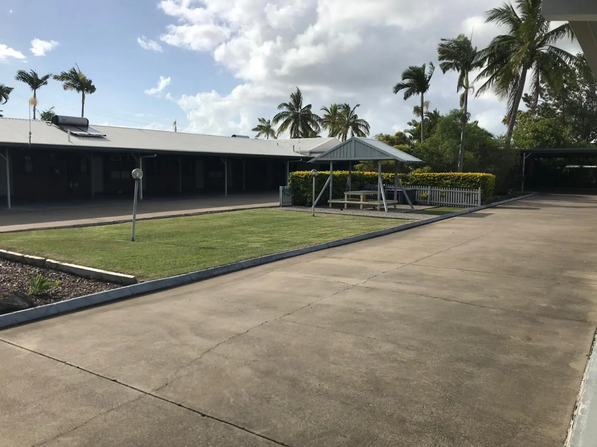 Natural landscape in True Blue Motor Inn