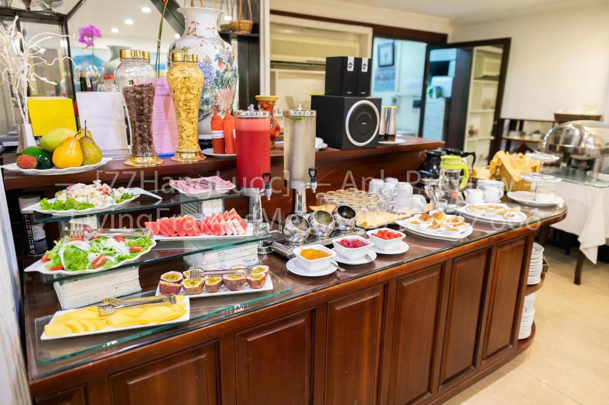 Buffet breakfast in Hanoi Little Town Hotel