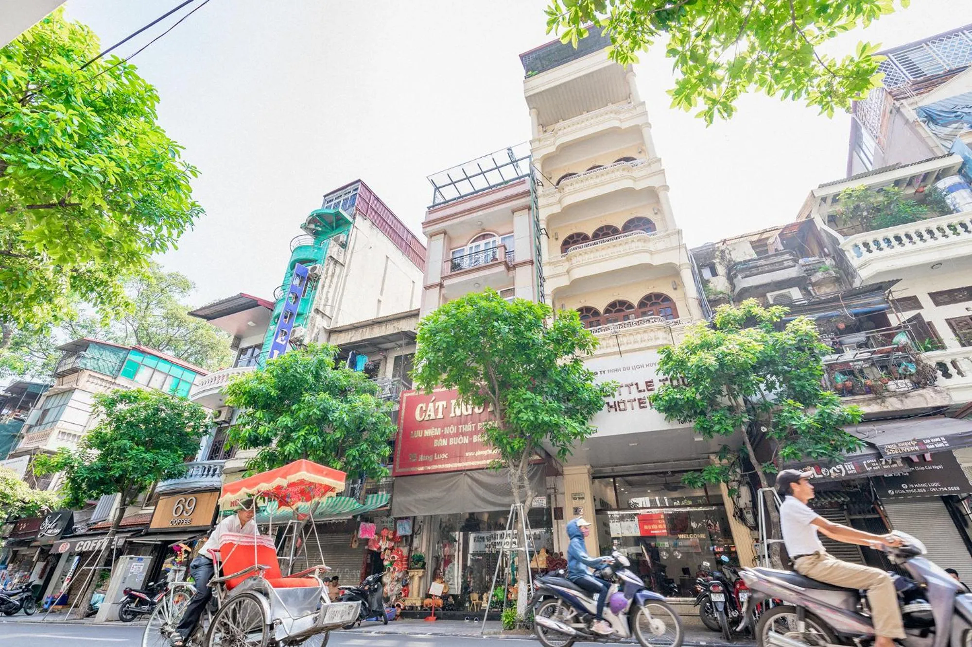 Property building in Hanoi Little Town Hotel