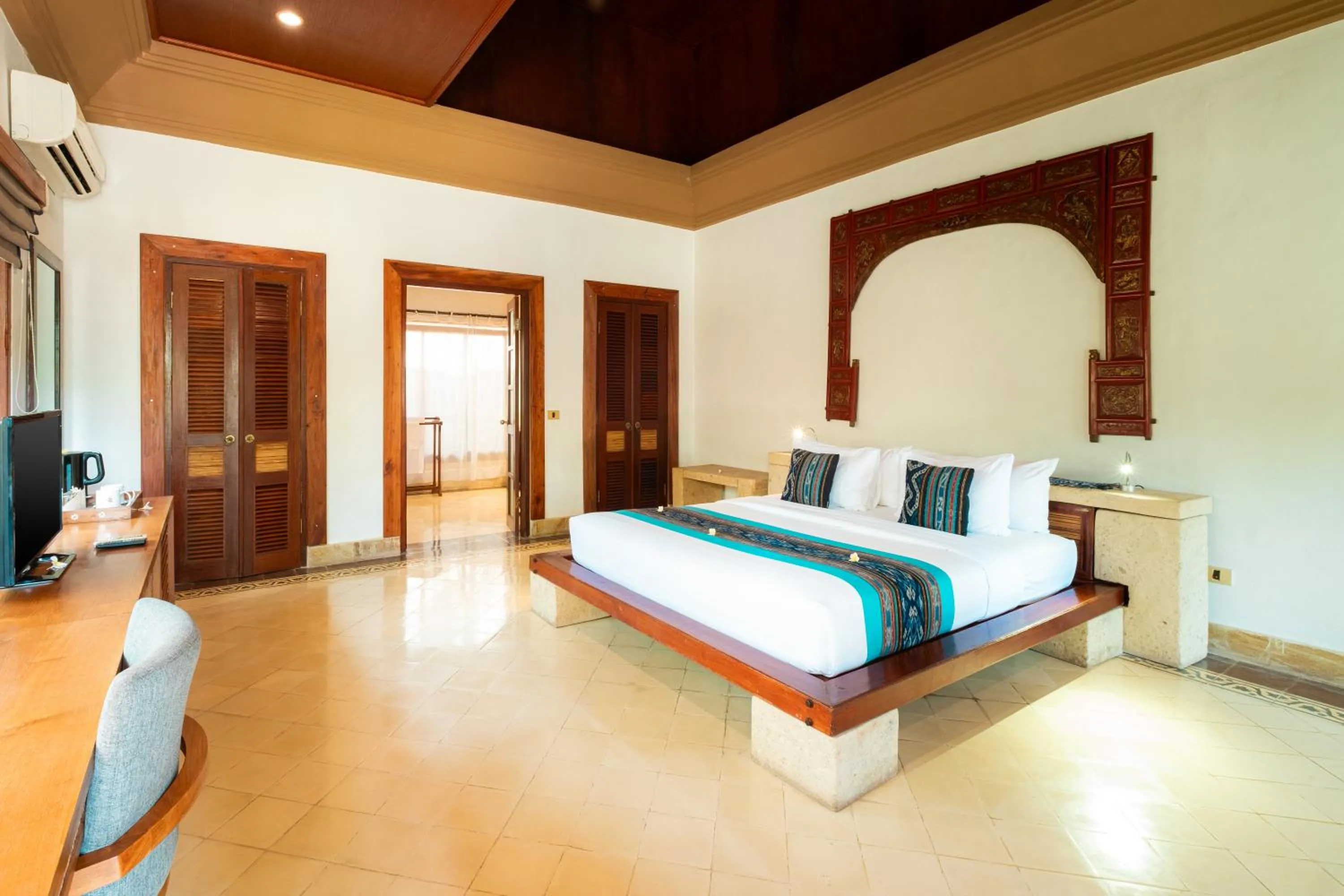 Property building, Bed in Villa Almarik Resort