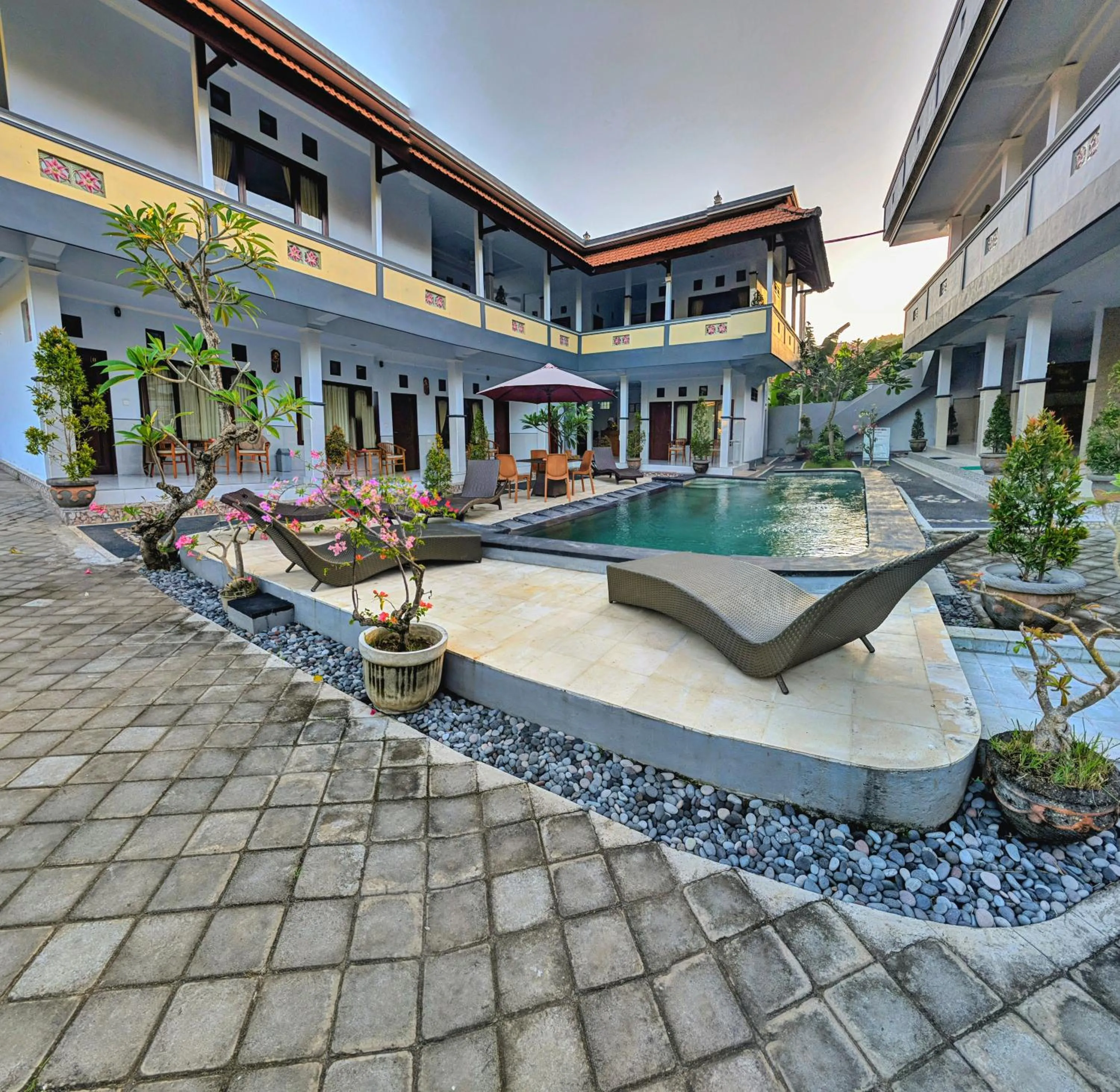 Serangan Inn Mimba