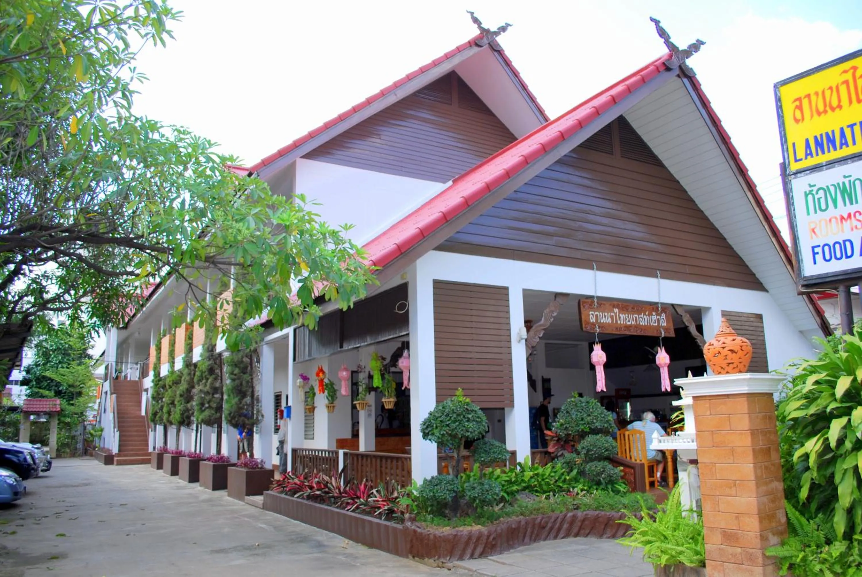Property building in Lanna Thai Guesthouse