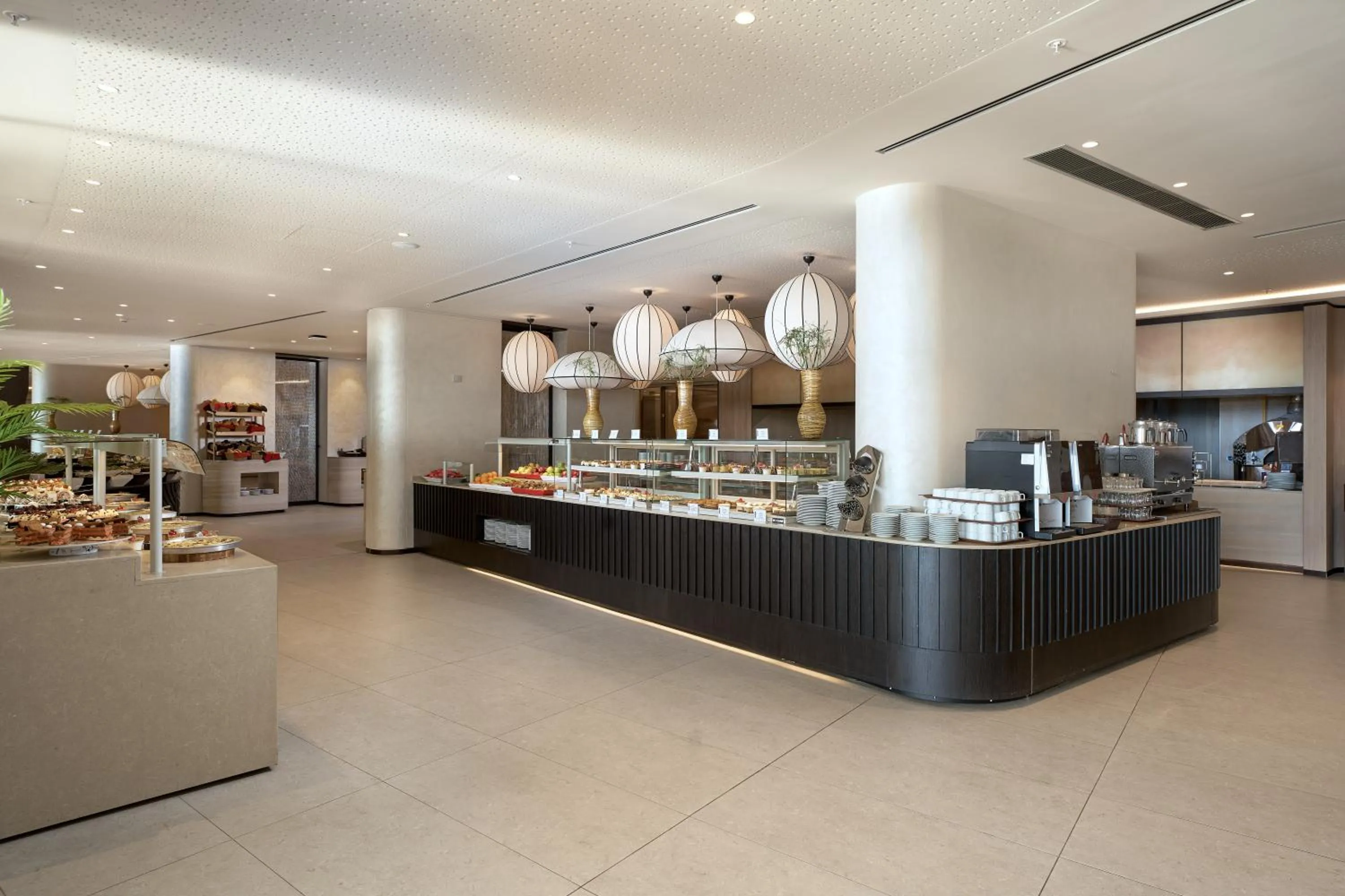 Restaurant/places to eat in Kefaluka Resort