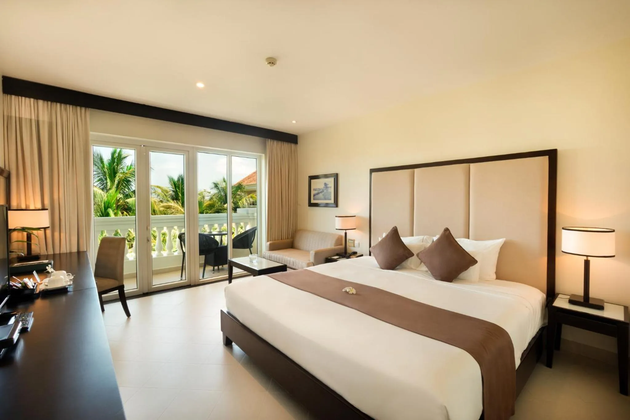 Bed in Boutique Hoi An Resort