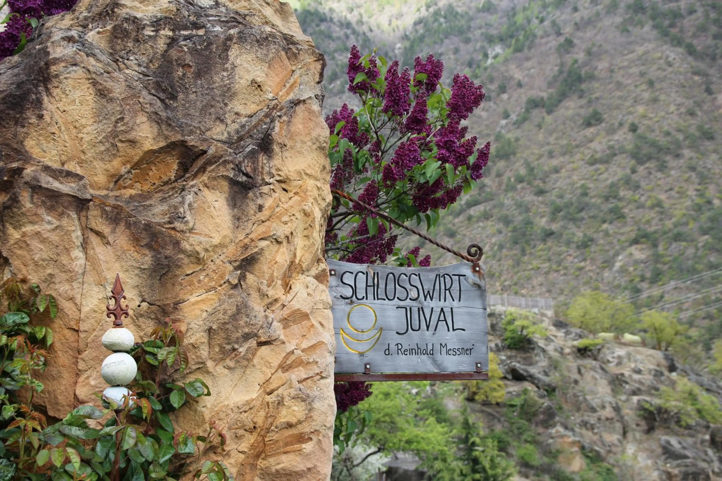 Property logo or sign in Hotel-Garni Ehrenfels